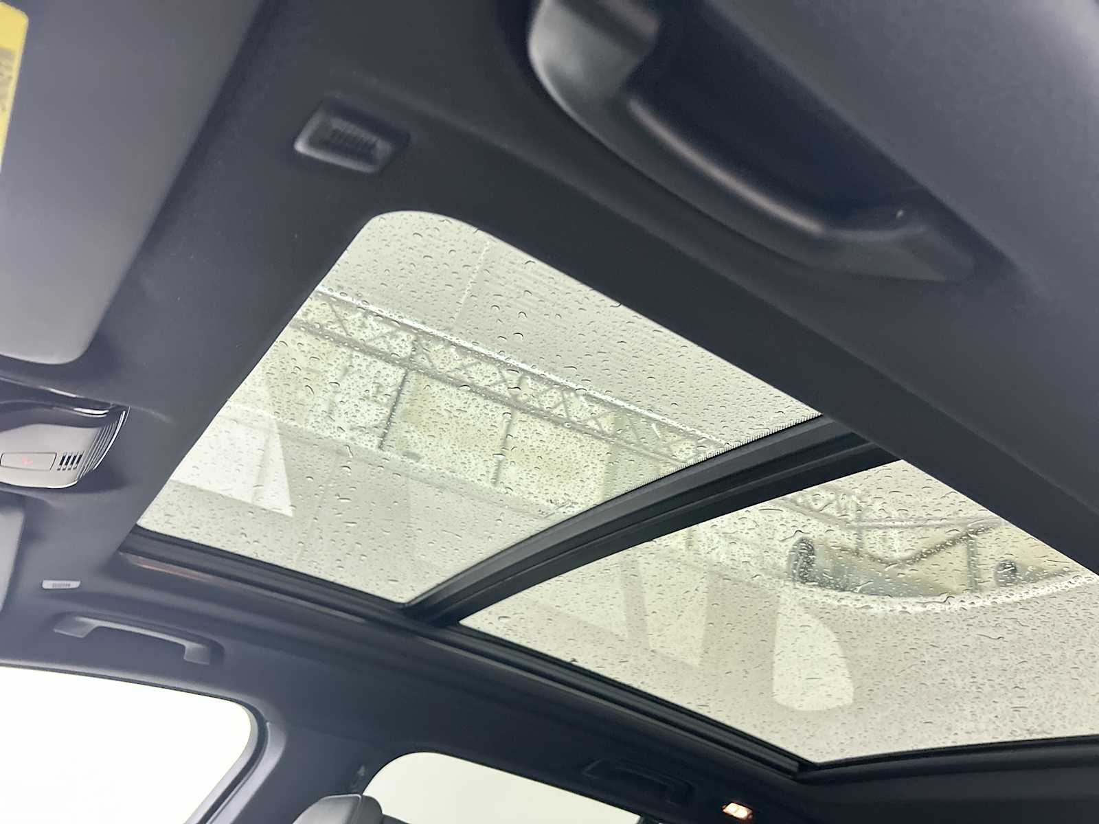 2026 BMW X5 50e - Photo 16
