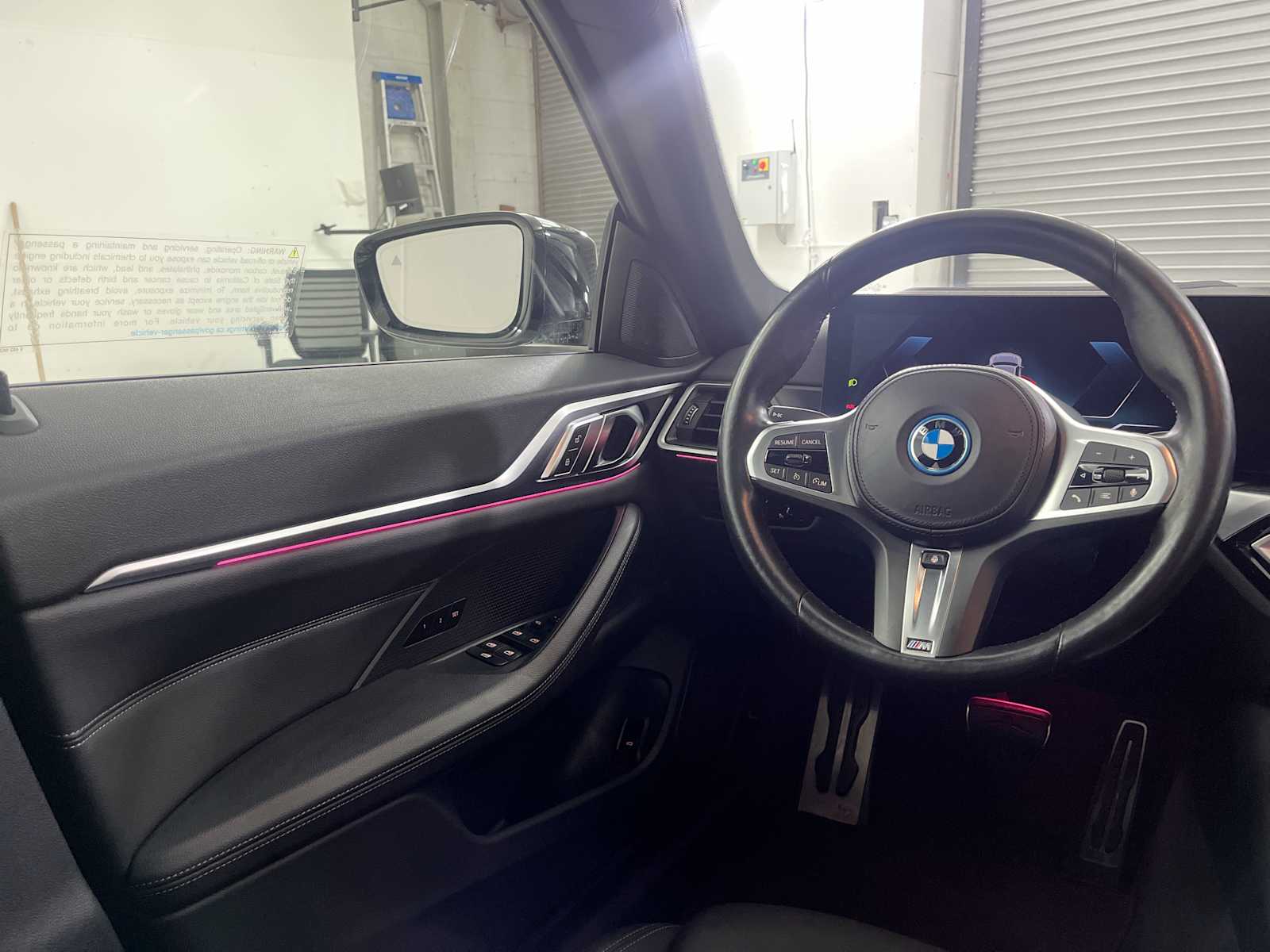 Thumbnail: 2023 BMW i4 - 14