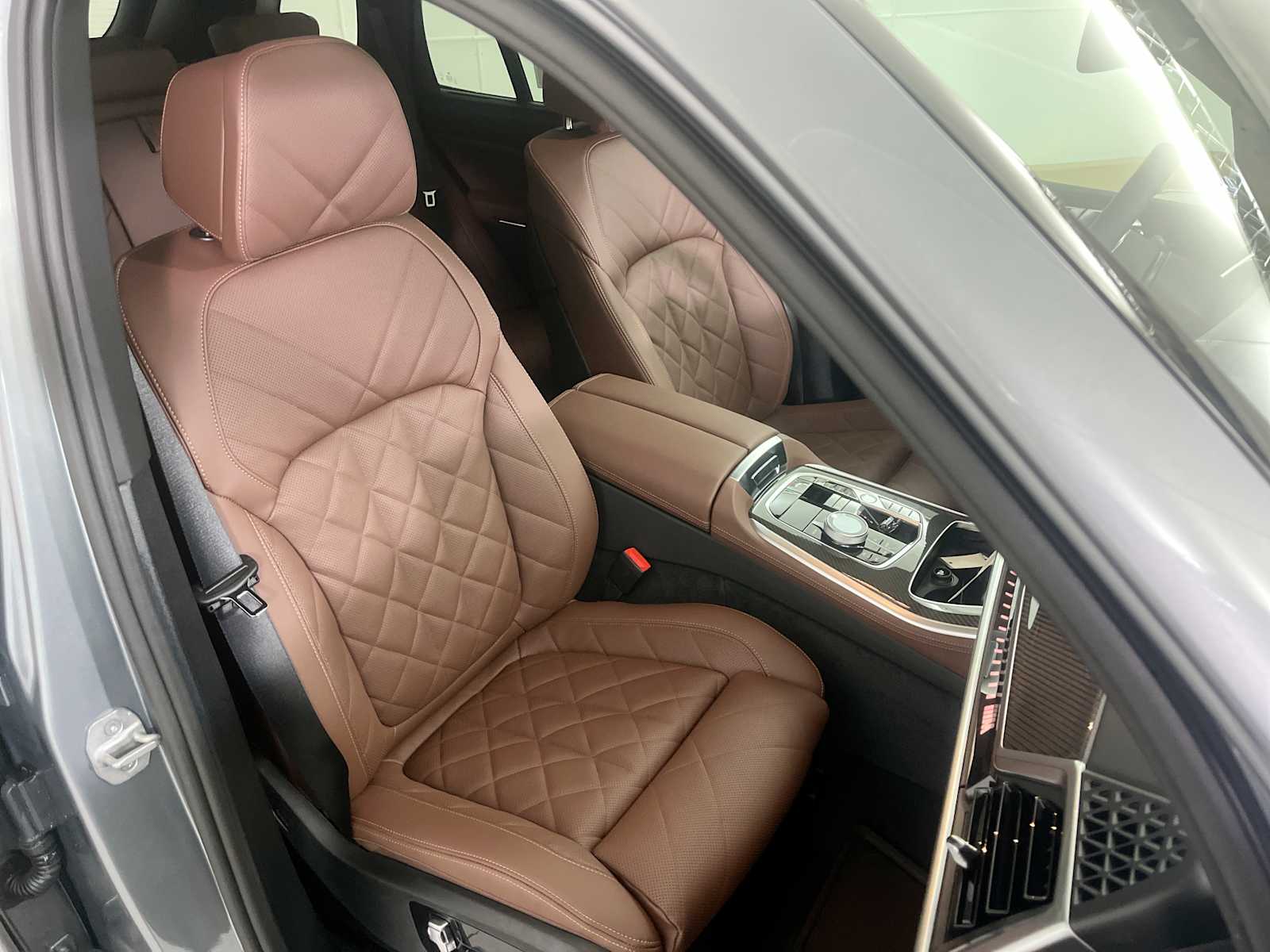 Thumbnail: 2026 BMW X5 - 26