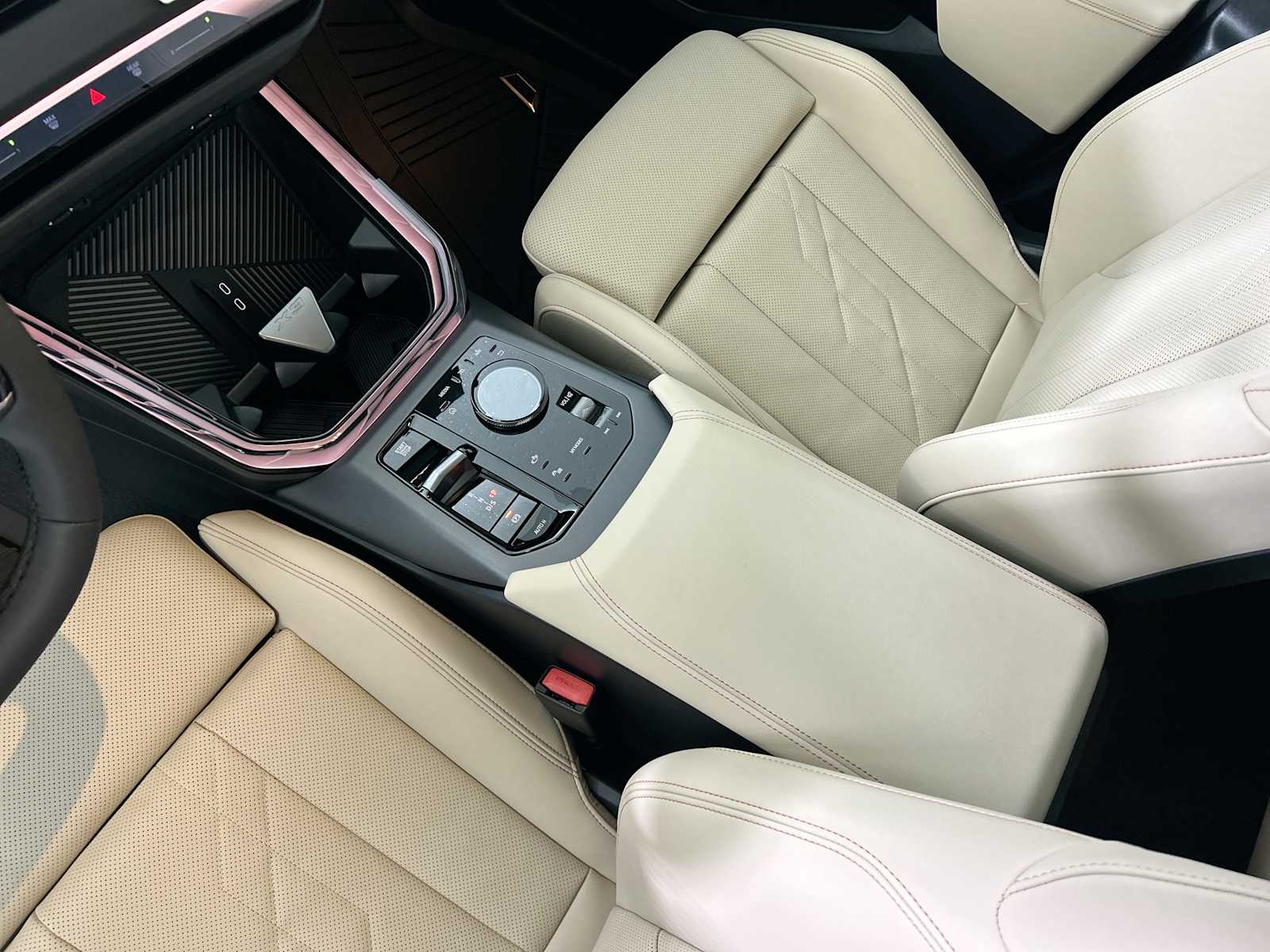 Thumbnail: 2026 BMW X3 - 23