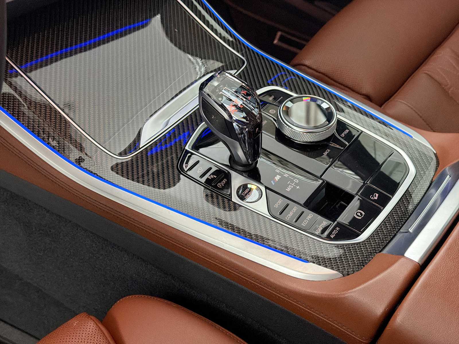 Thumbnail: 2021 BMW M5 - 22