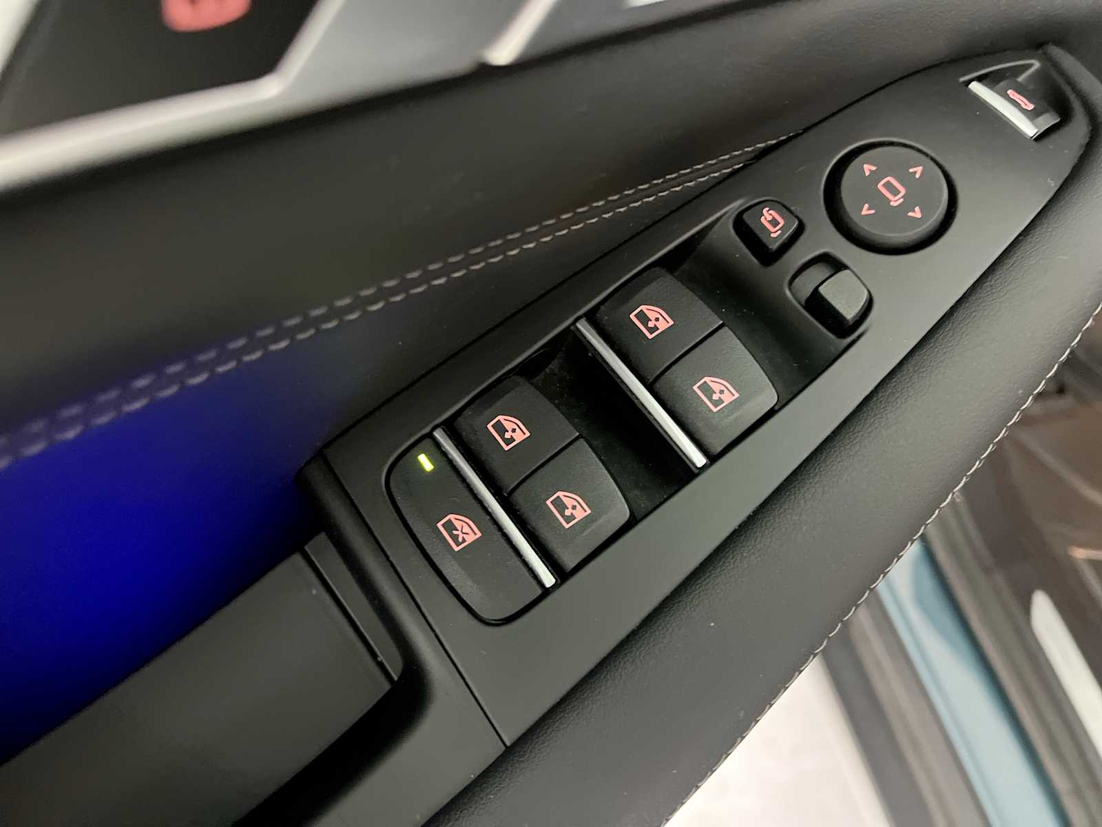 Thumbnail: 2024 BMW X5 - 15