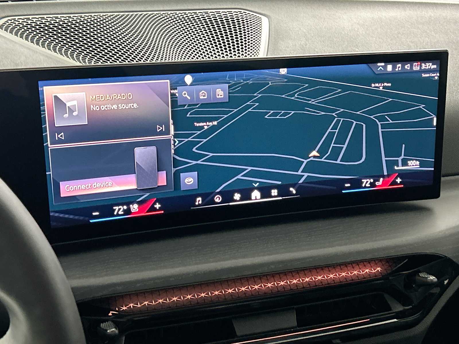 Thumbnail: 2025 BMW 3 Series - 12