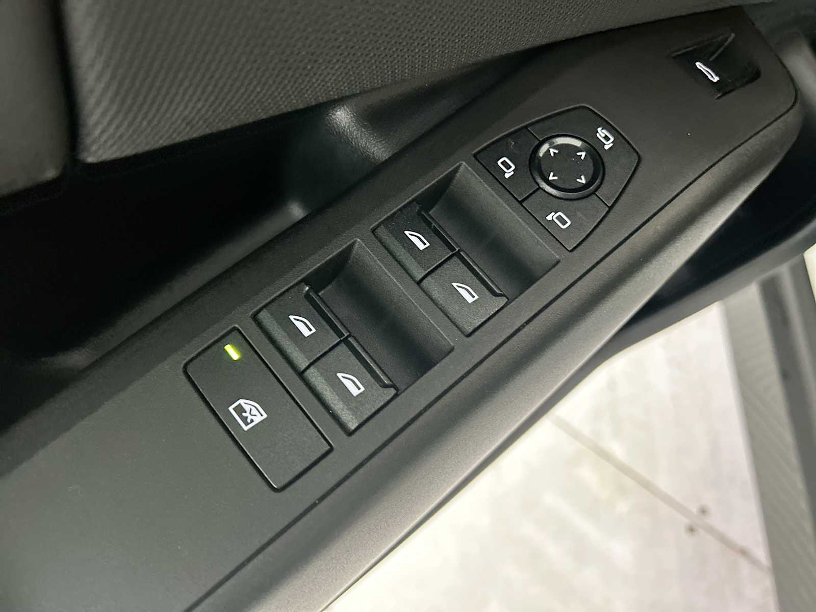 Thumbnail: 2025 BMW X3 - 15