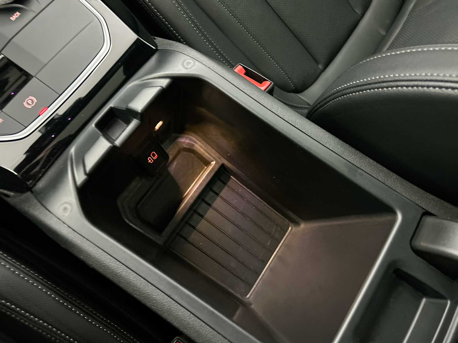 Thumbnail: 2024 BMW X3 - 23