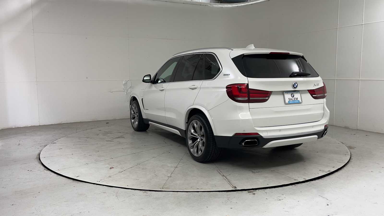 Thumbnail: 2017 BMW X5 - 3