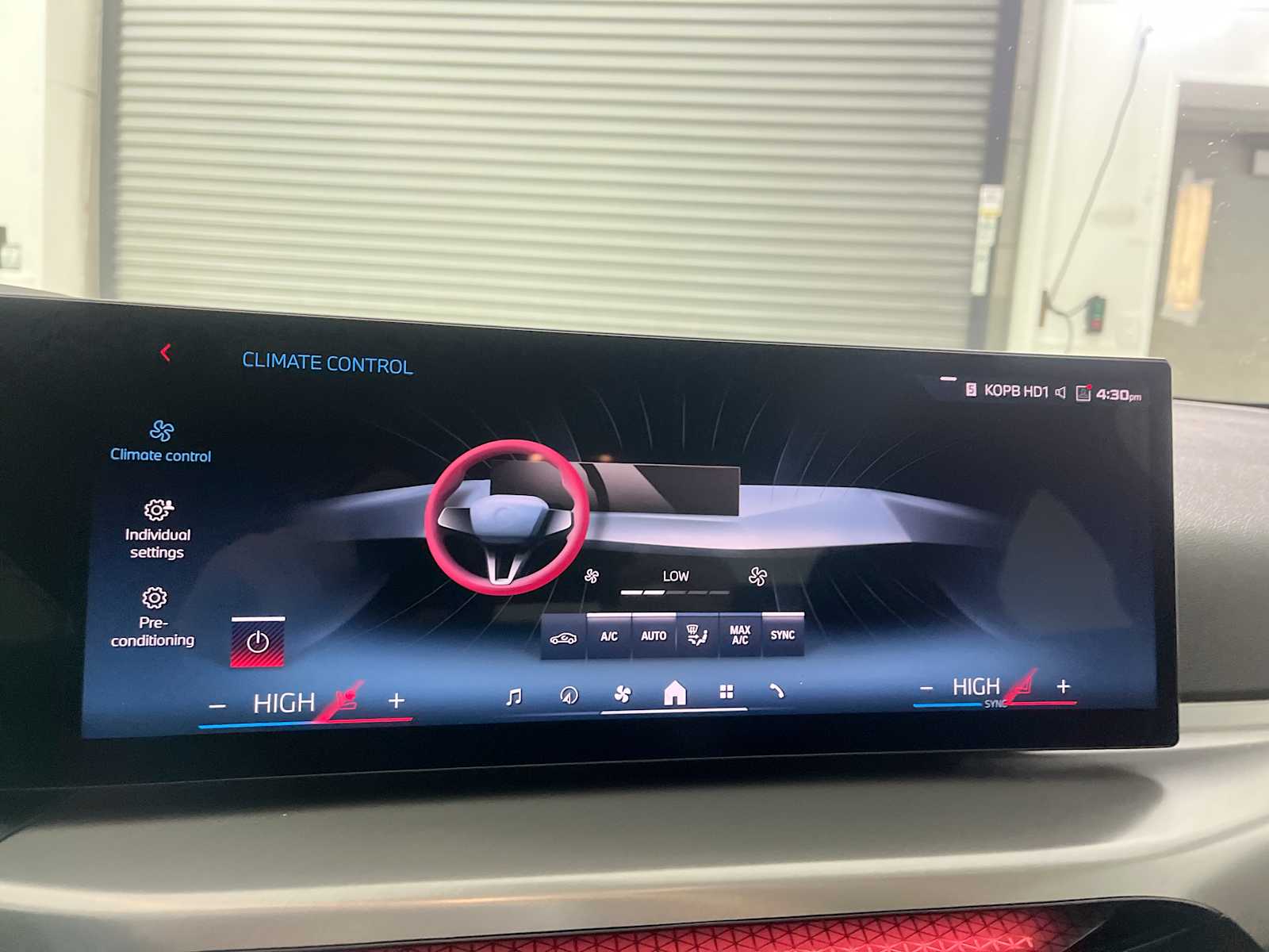 Thumbnail: 2026 BMW 2 Series - 17