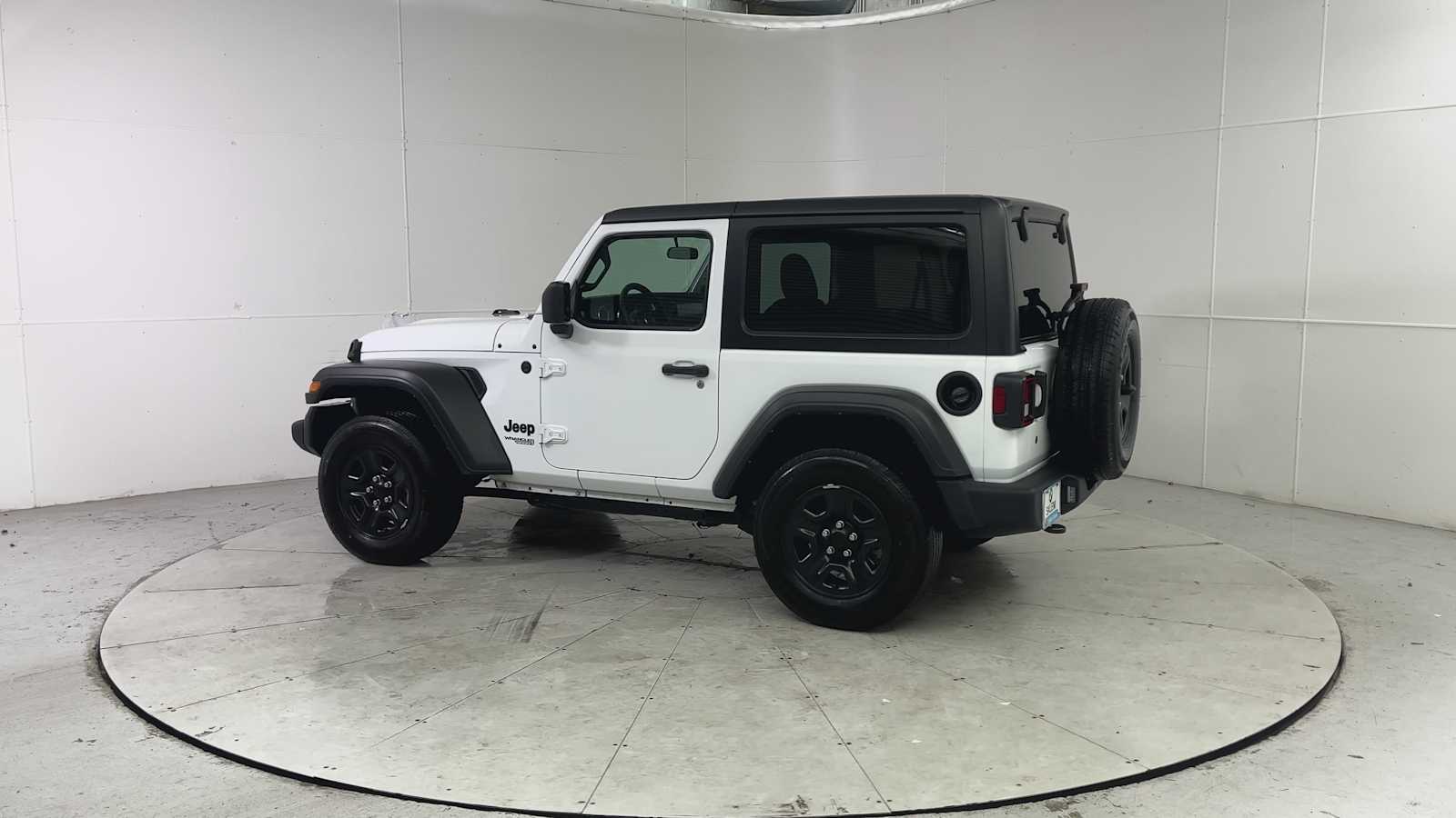 Thumbnail: 2021 Jeep Wrangler - 4