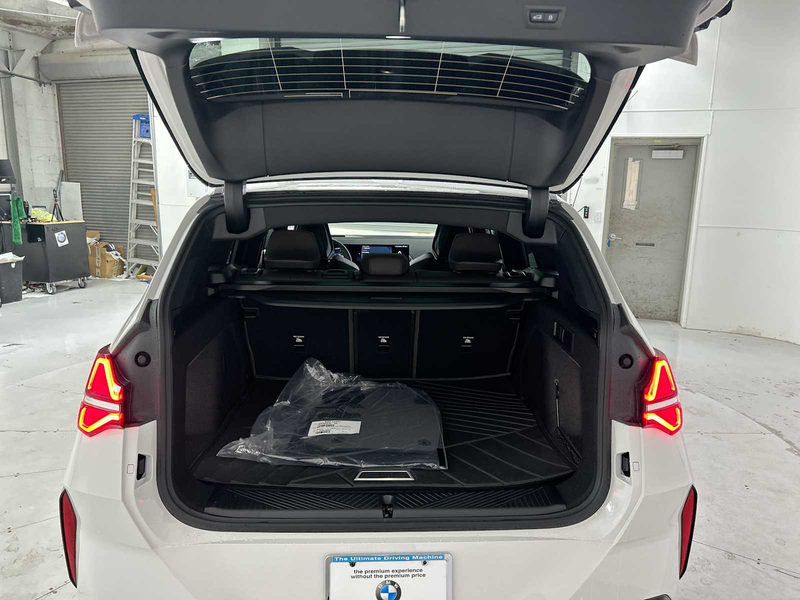 Thumbnail: 2026 BMW X3 - 21