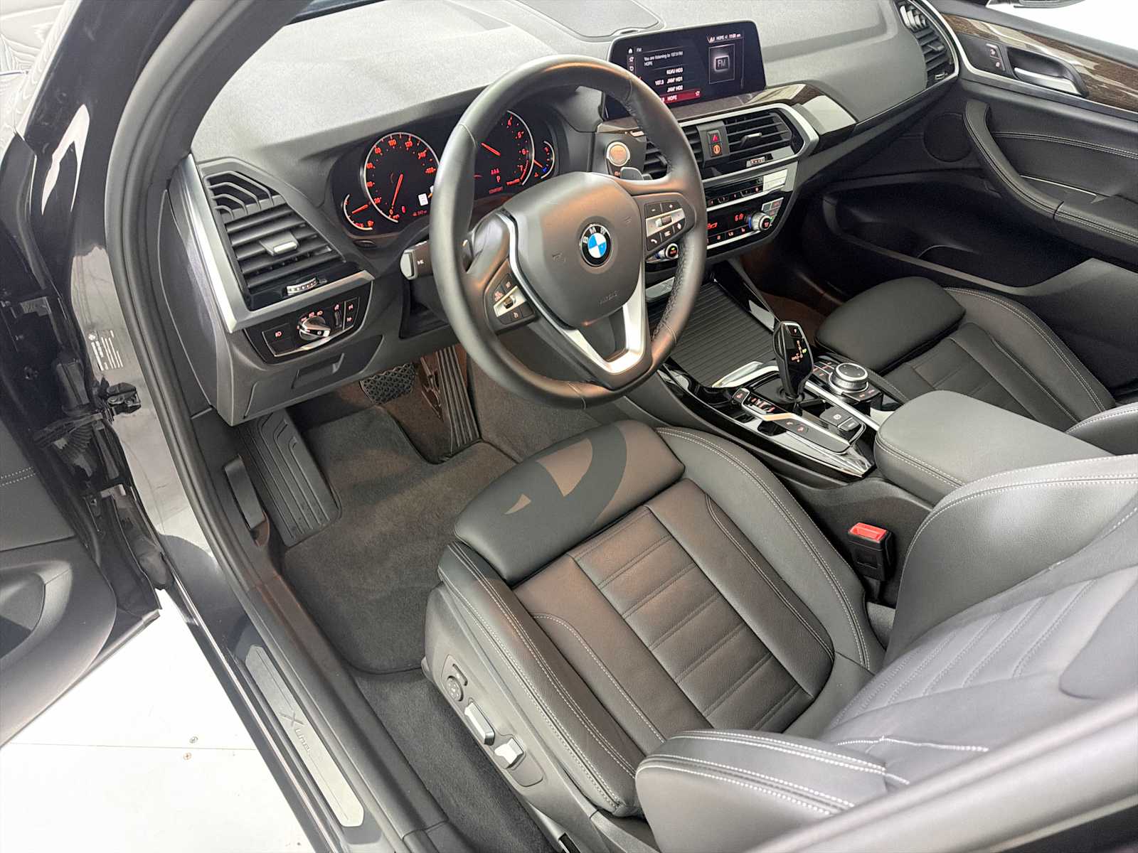 Thumbnail: 2021 BMW X3 - 11