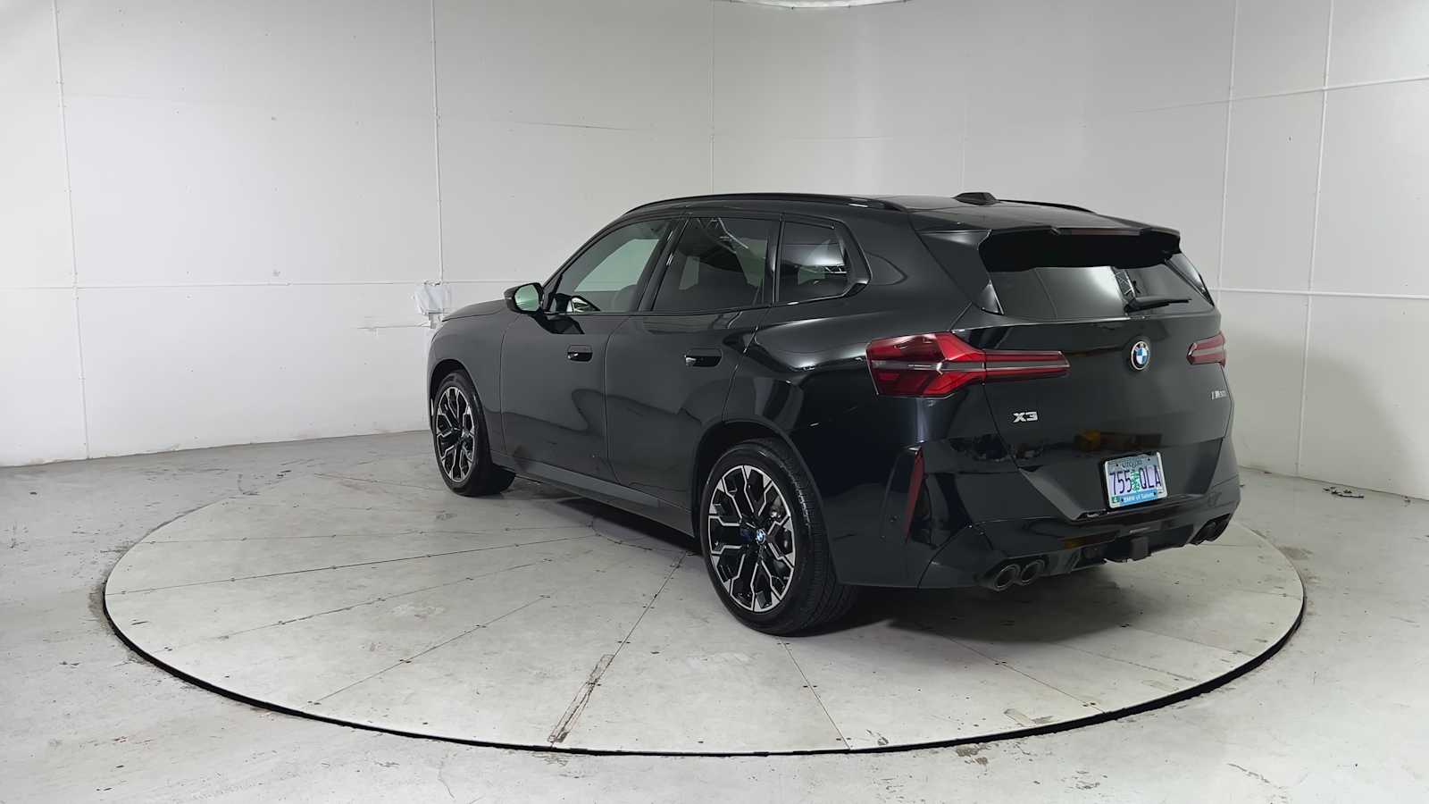 Thumbnail: 2025 BMW X3 - 3