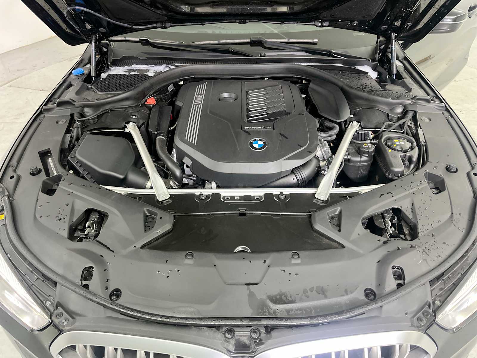 Thumbnail: 2025 BMW 8 Series - 17