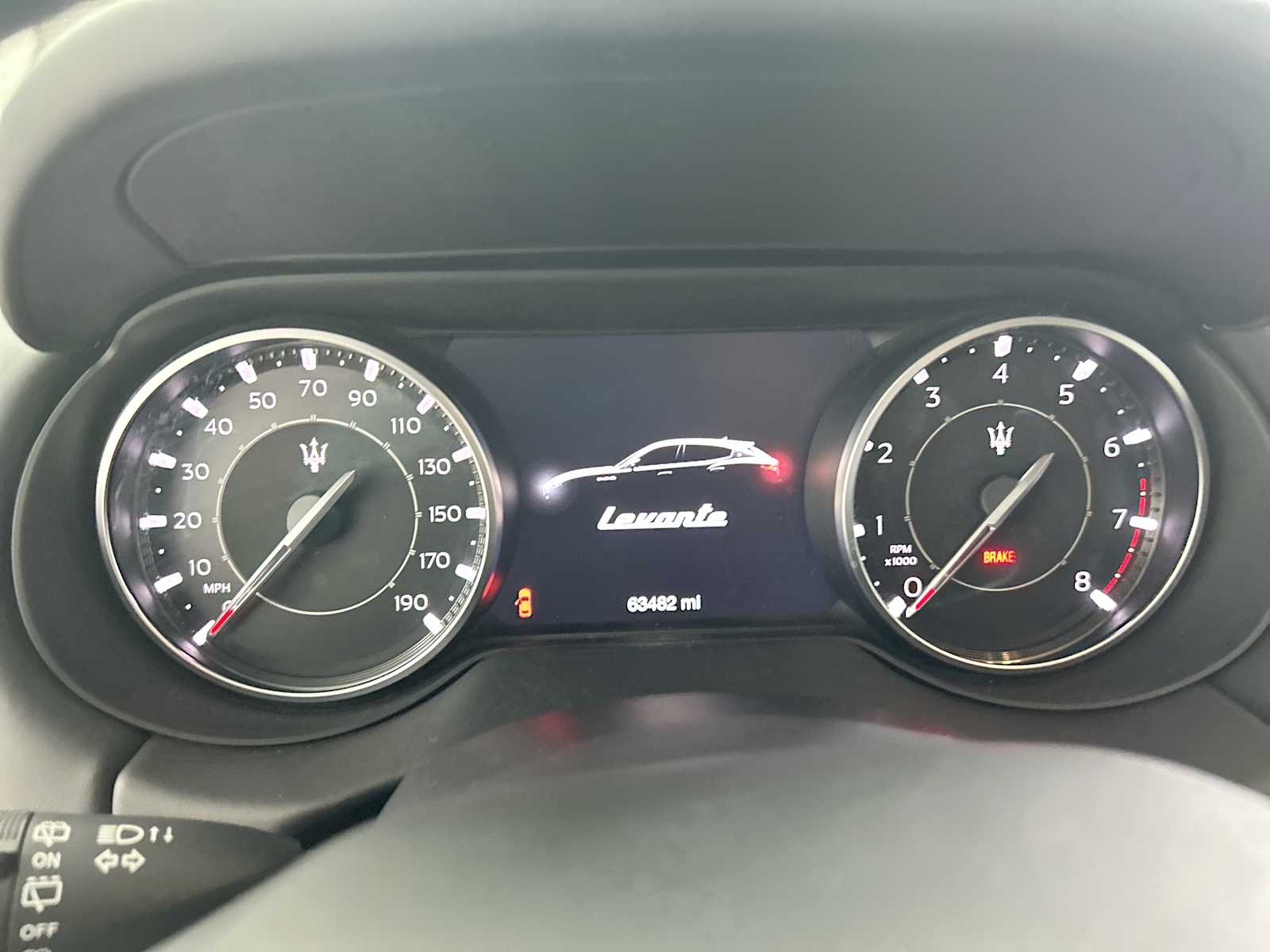 Thumbnail: 2021 Maserati Levante - 10