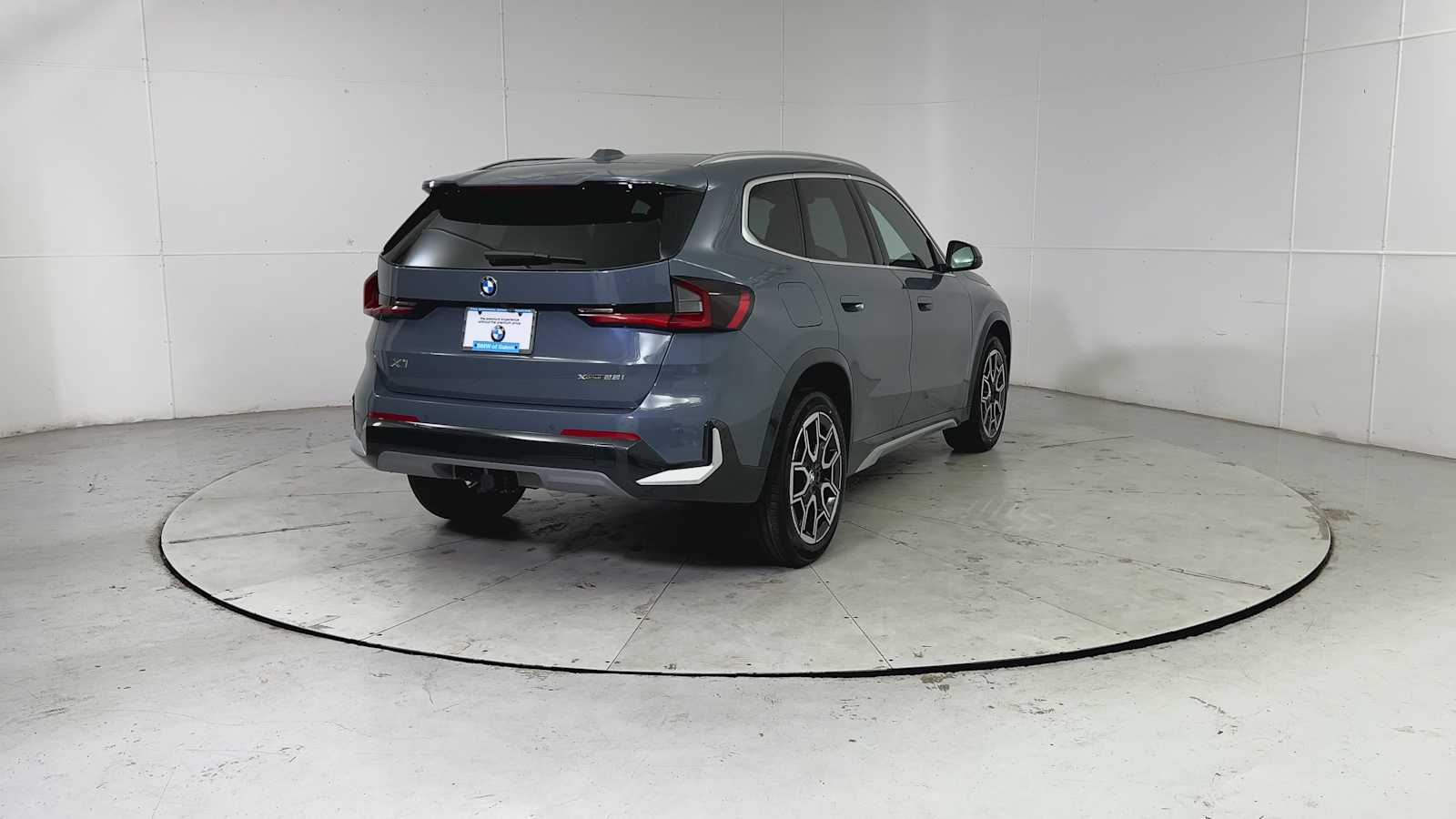 Thumbnail: 2026 BMW X1 - 2