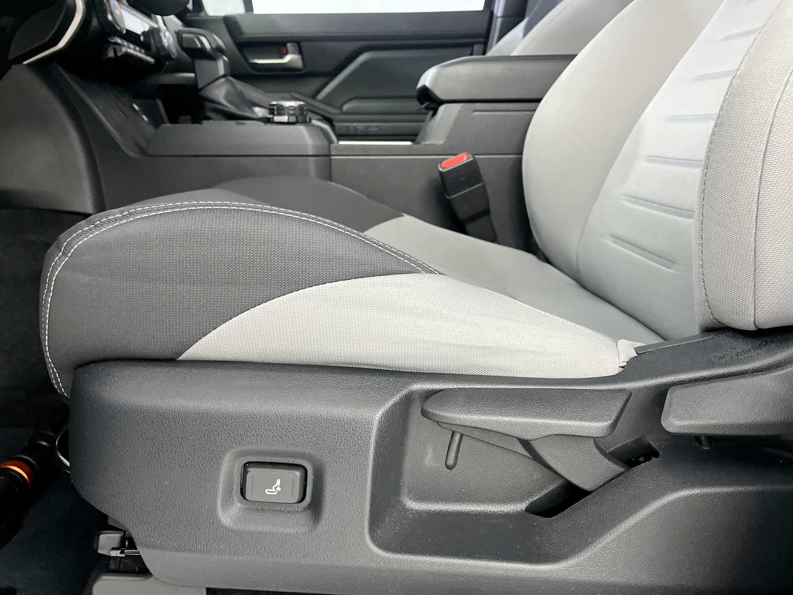 Thumbnail: 2024 Toyota Tacoma - 14