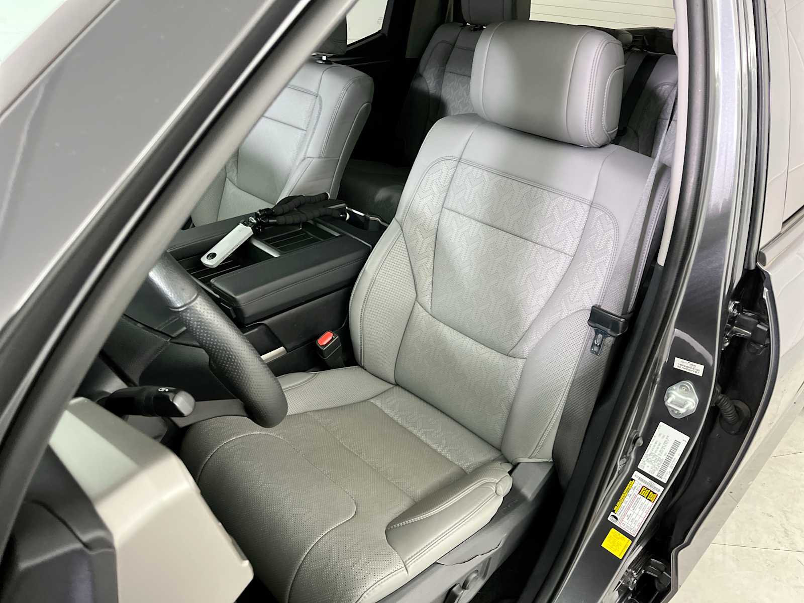 Thumbnail: 2023 Toyota Tundra - 13