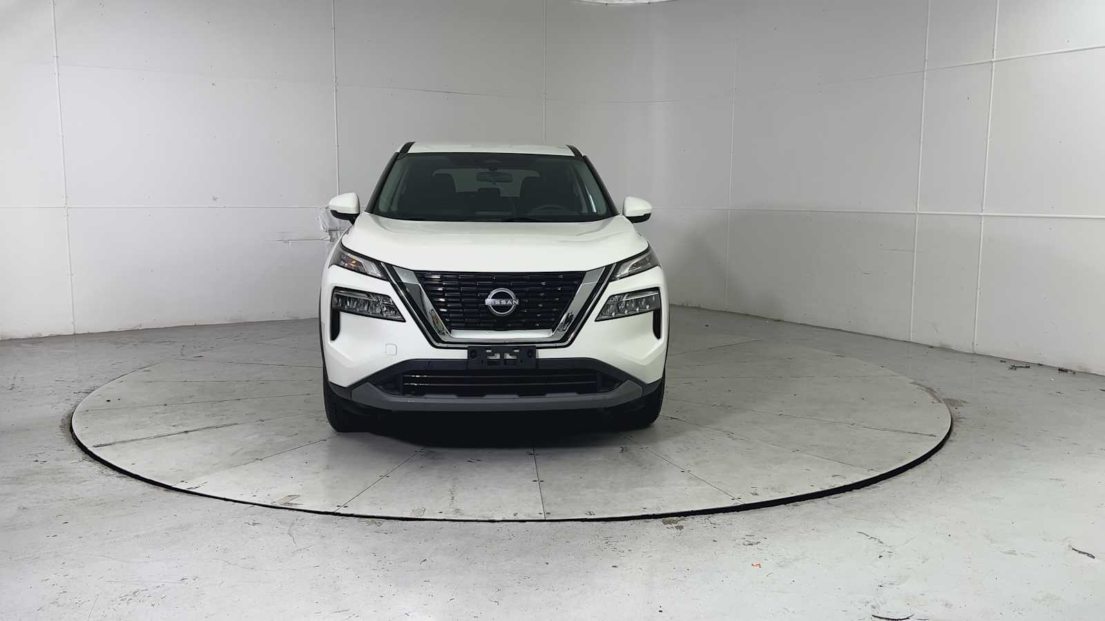 Thumbnail: 2022 Nissan Rogue - 7