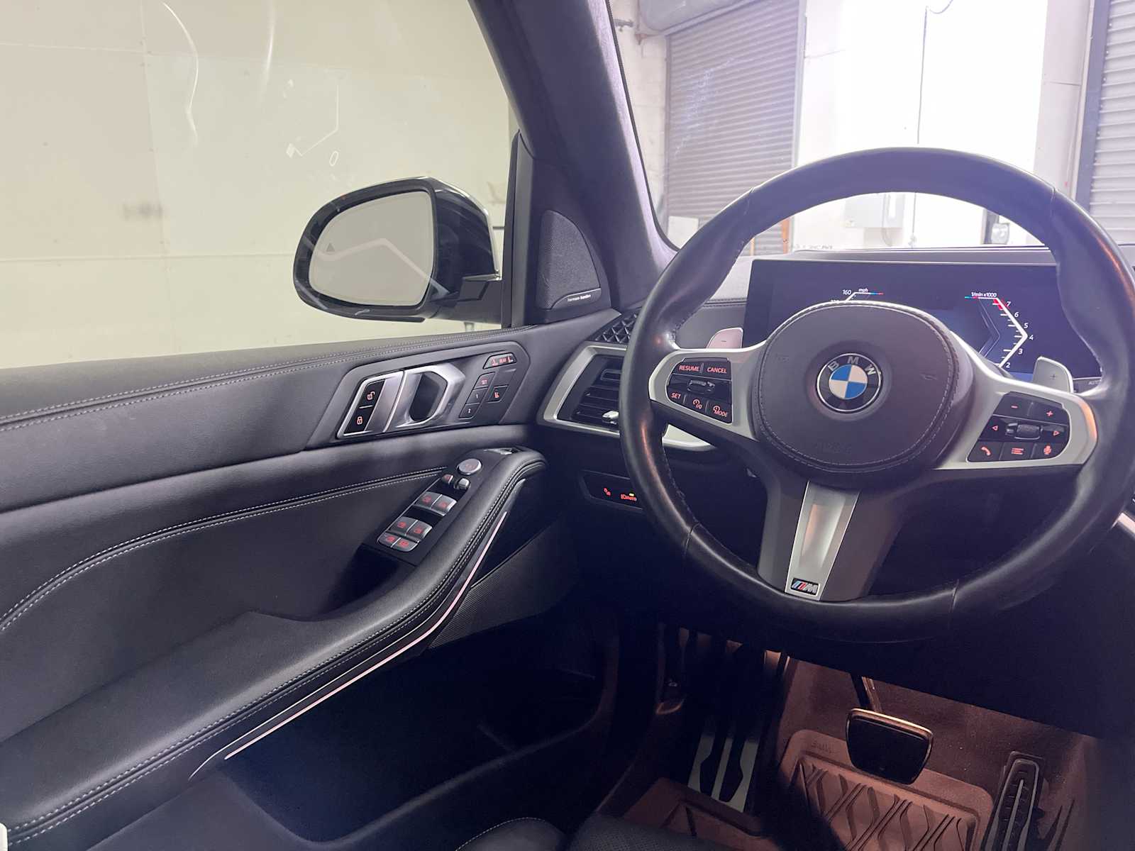Thumbnail: 2024 BMW X7 - 15