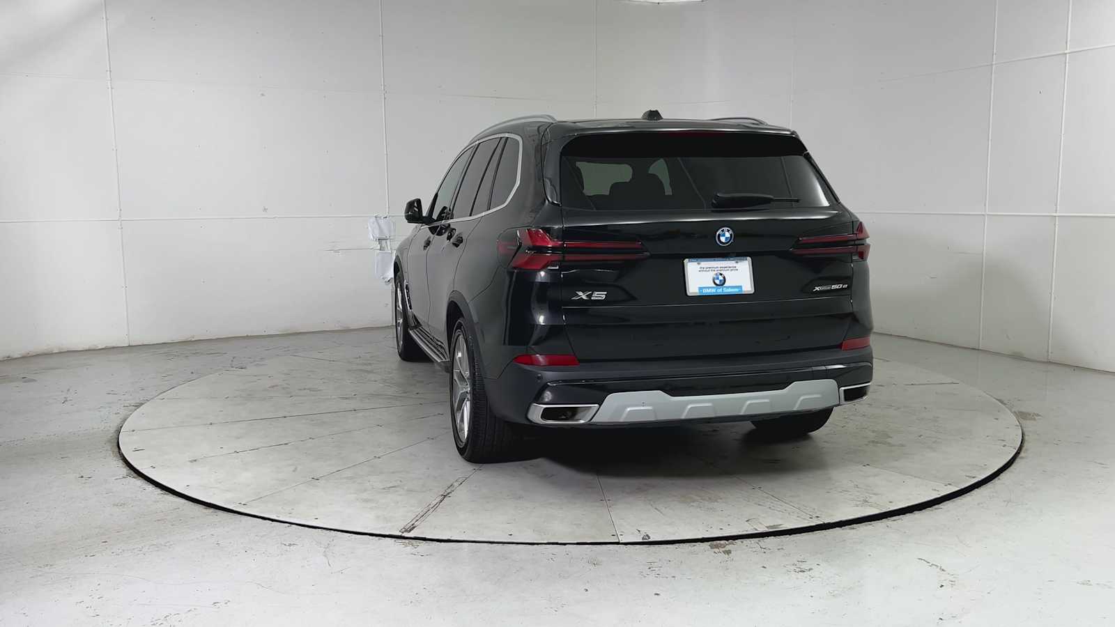 2025 Bmw X5 xDrive50e photo 2