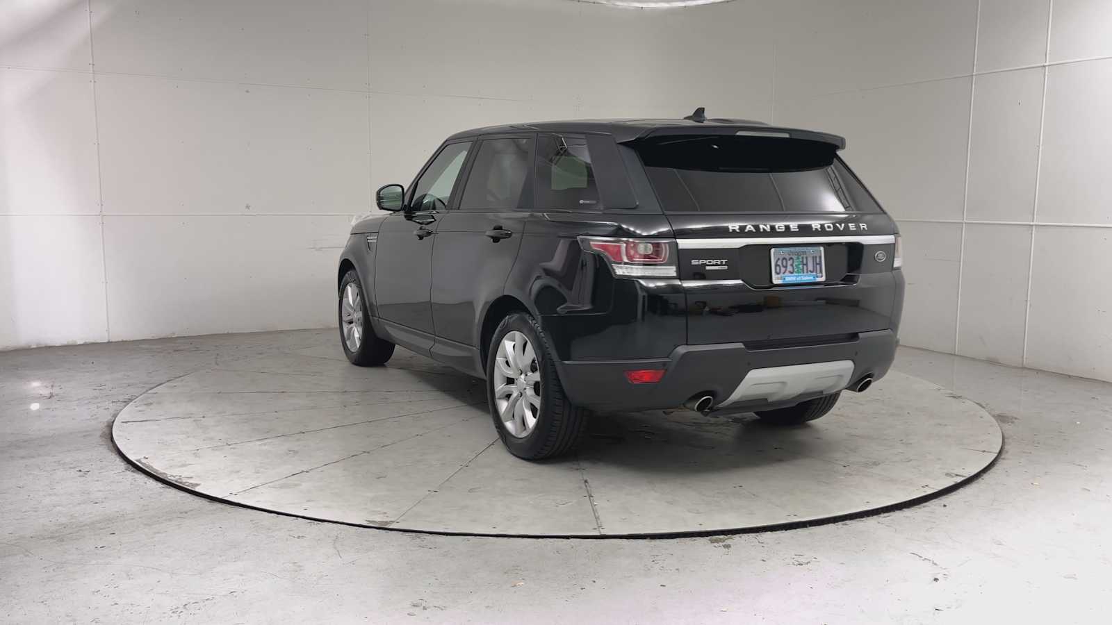 Thumbnail: 2015 Land Rover Range Rover Sport - 3