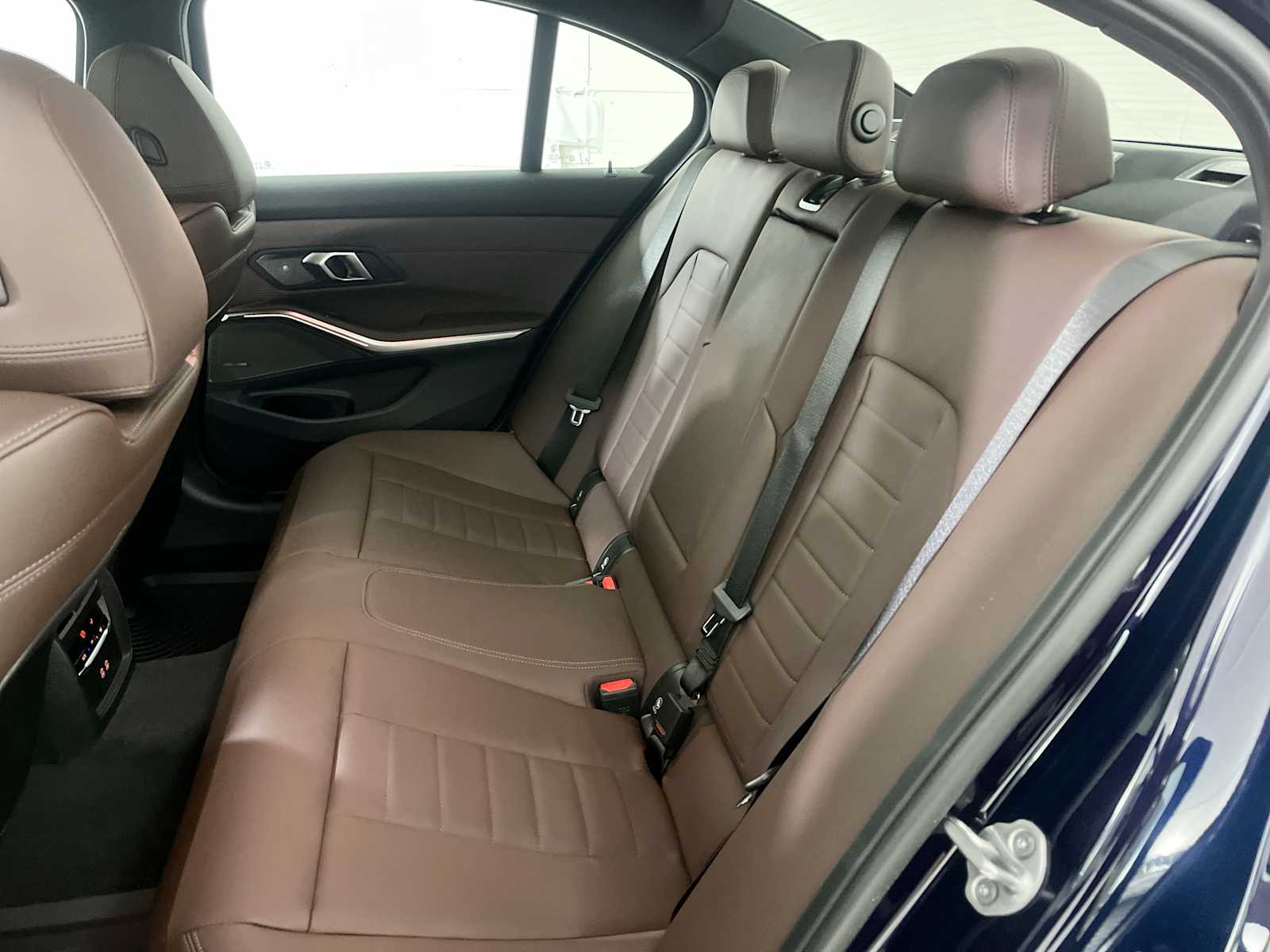 Thumbnail: 2026 BMW 3 Series - 25