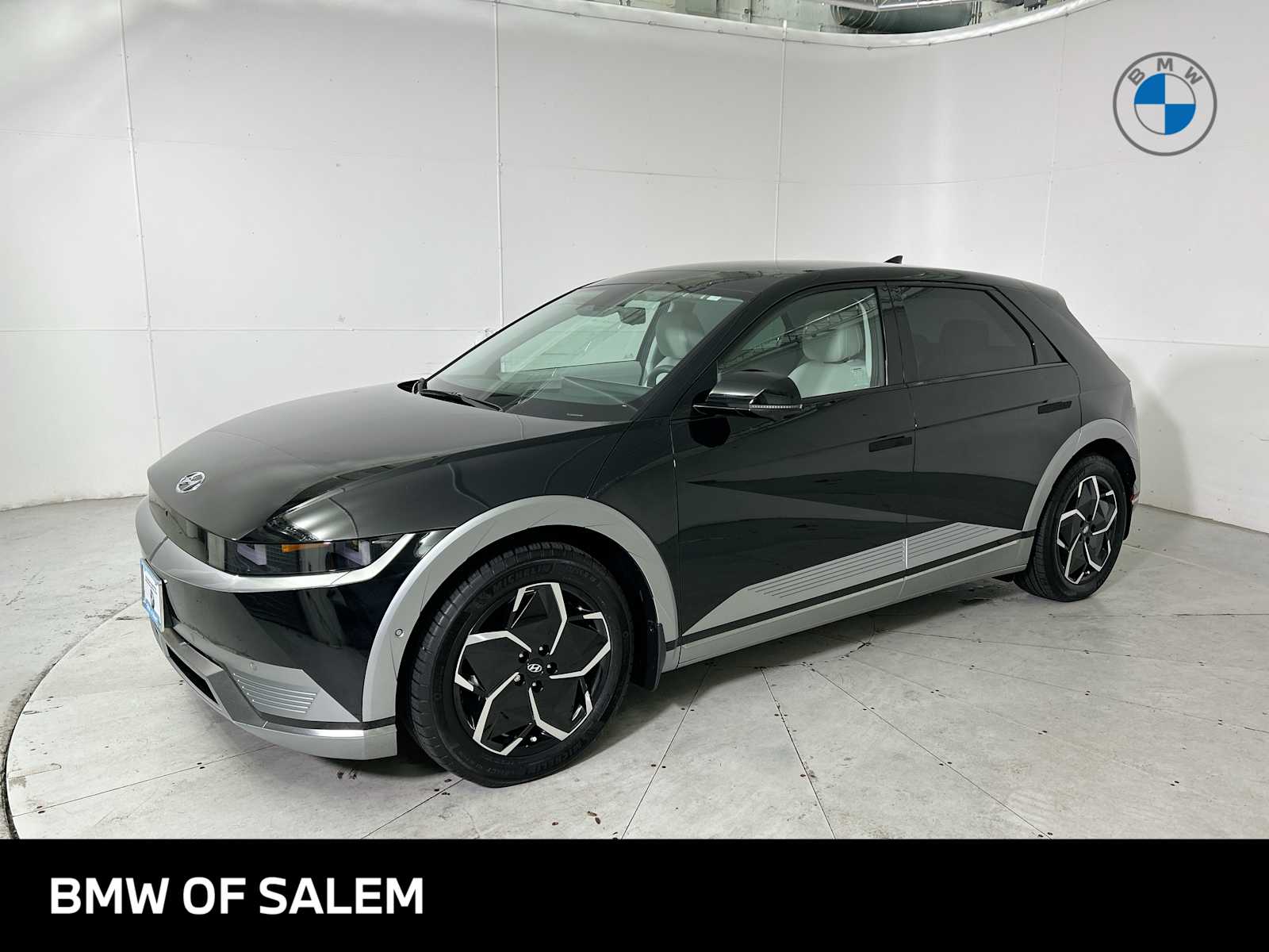 Thumbnail: 2024 Hyundai Ioniq 5 - 1