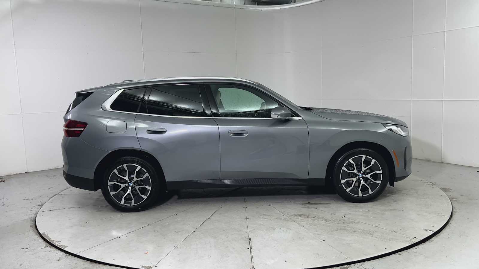 Thumbnail: 2026 BMW X3 - 9