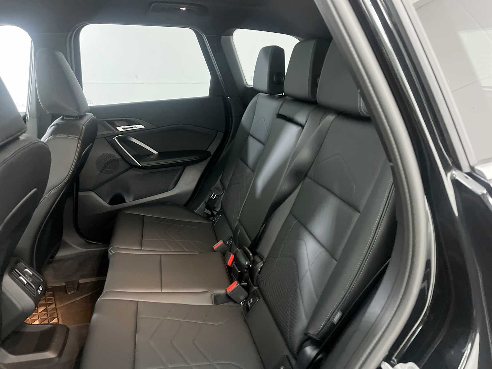 Thumbnail: 2025 BMW X1 - 24