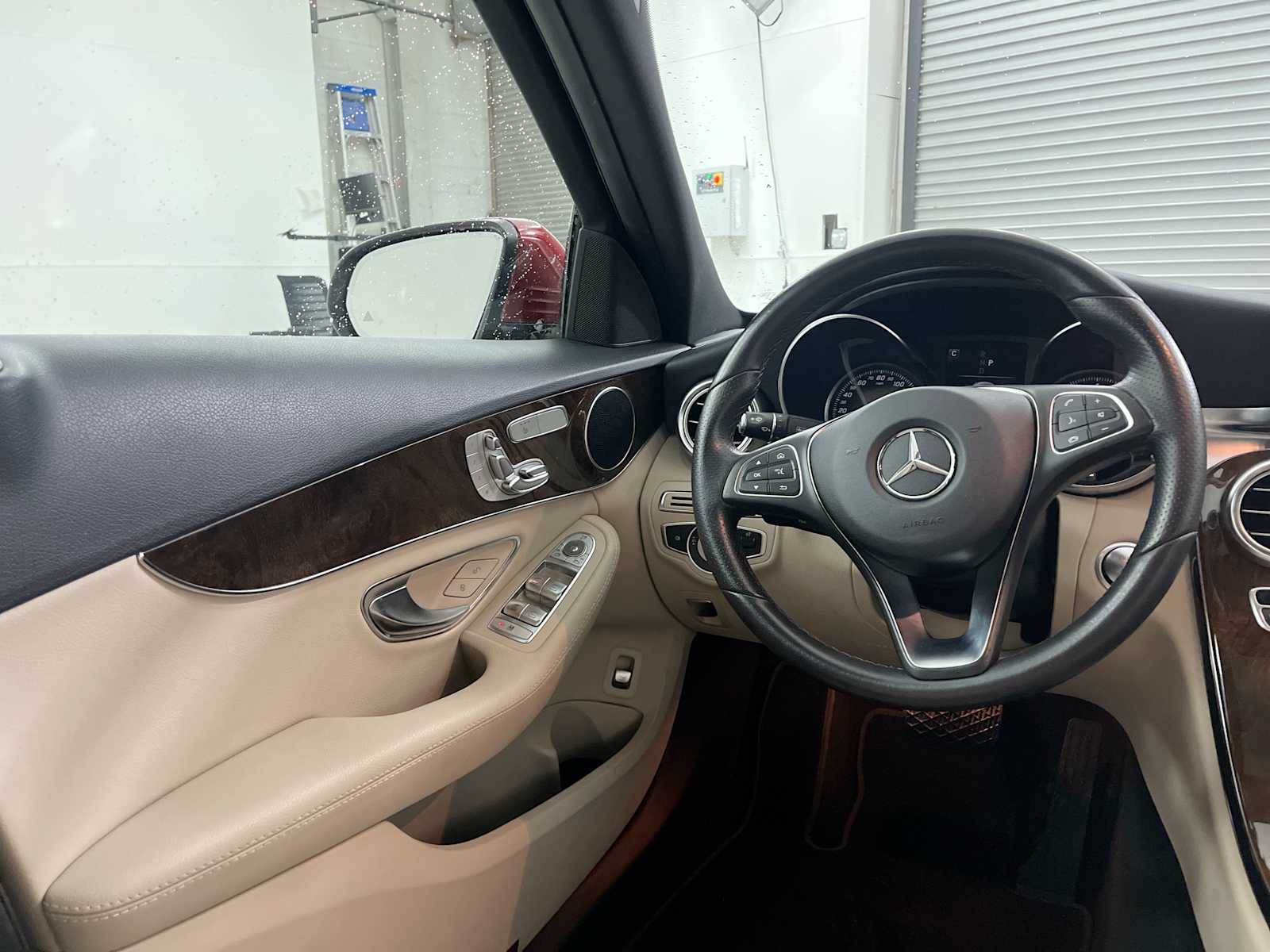 Thumbnail: 2018 Mercedes-Benz C-Class - 15