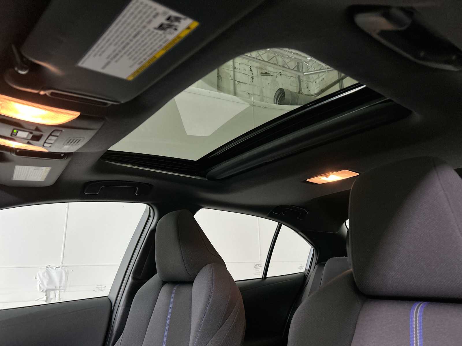 Thumbnail: 2021 Toyota Corolla - 16