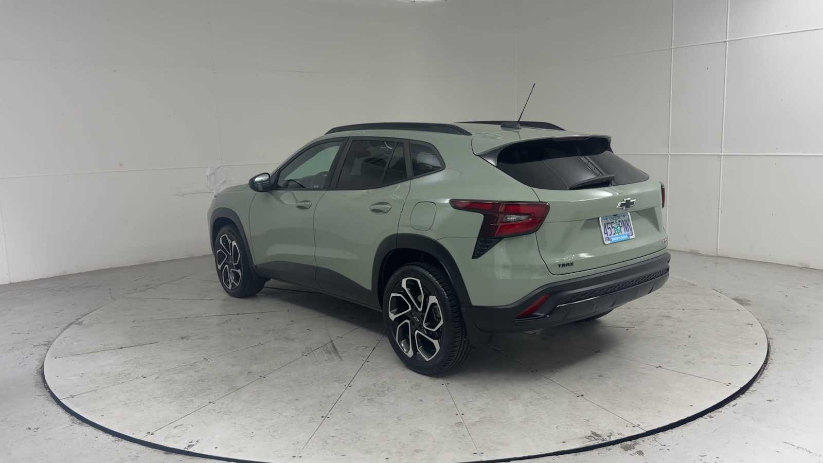 Thumbnail: 2024 Chevrolet Trax - 4