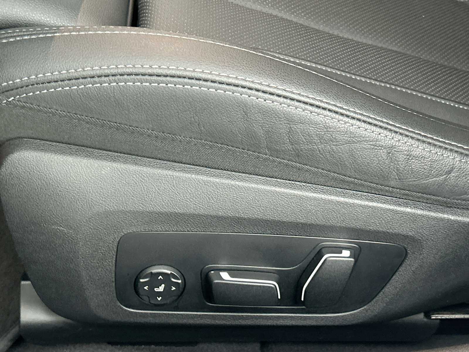 Thumbnail: 2024 BMW i4 - 14