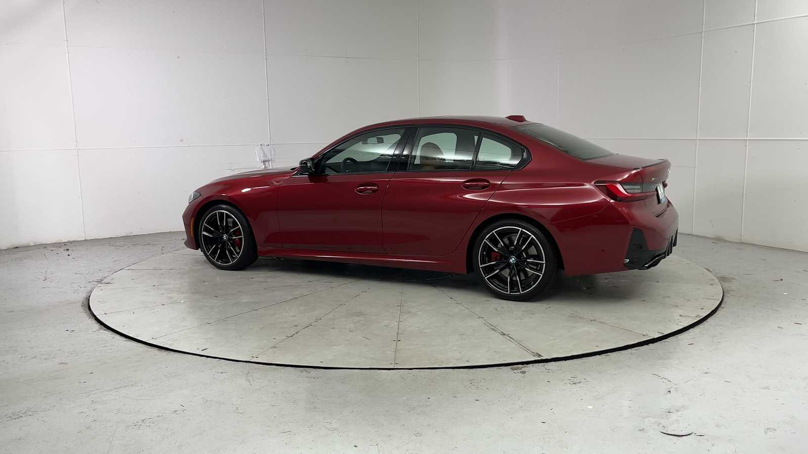 Thumbnail: 2026 BMW 3 Series - 4