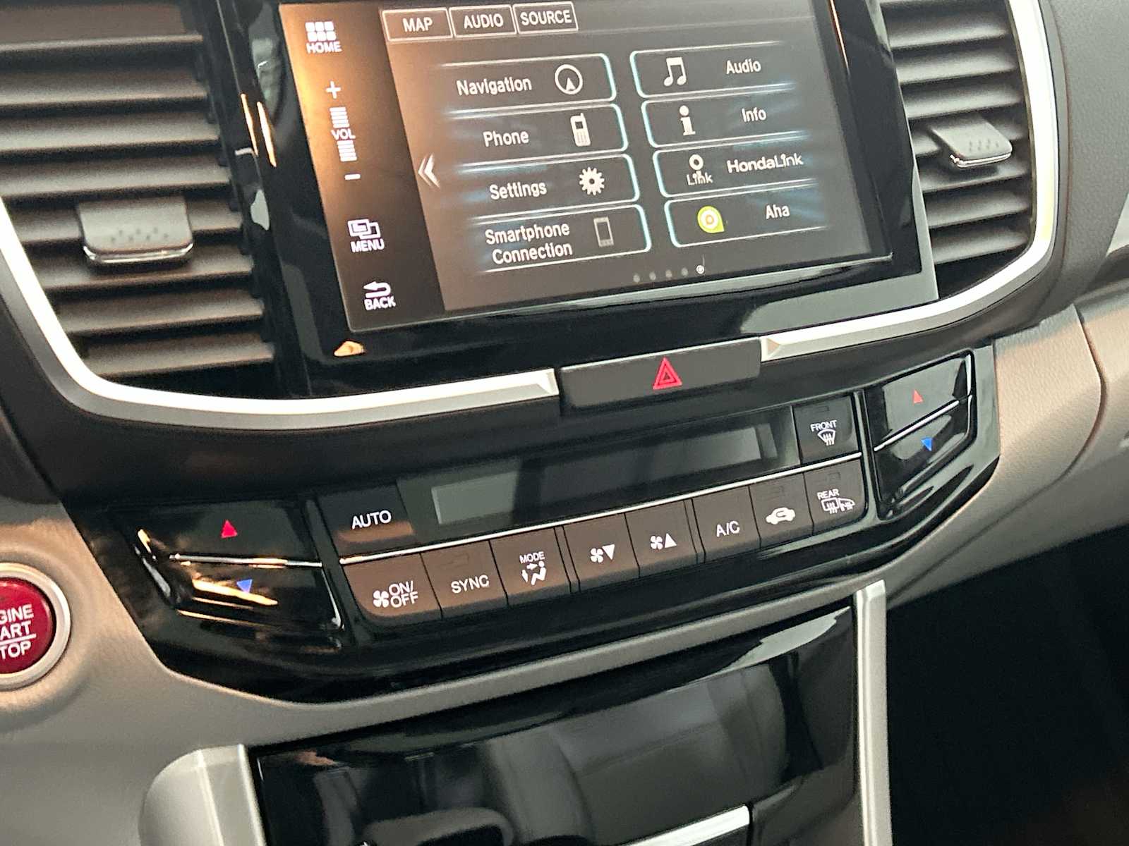 Thumbnail: 2016 Honda Accord - 17