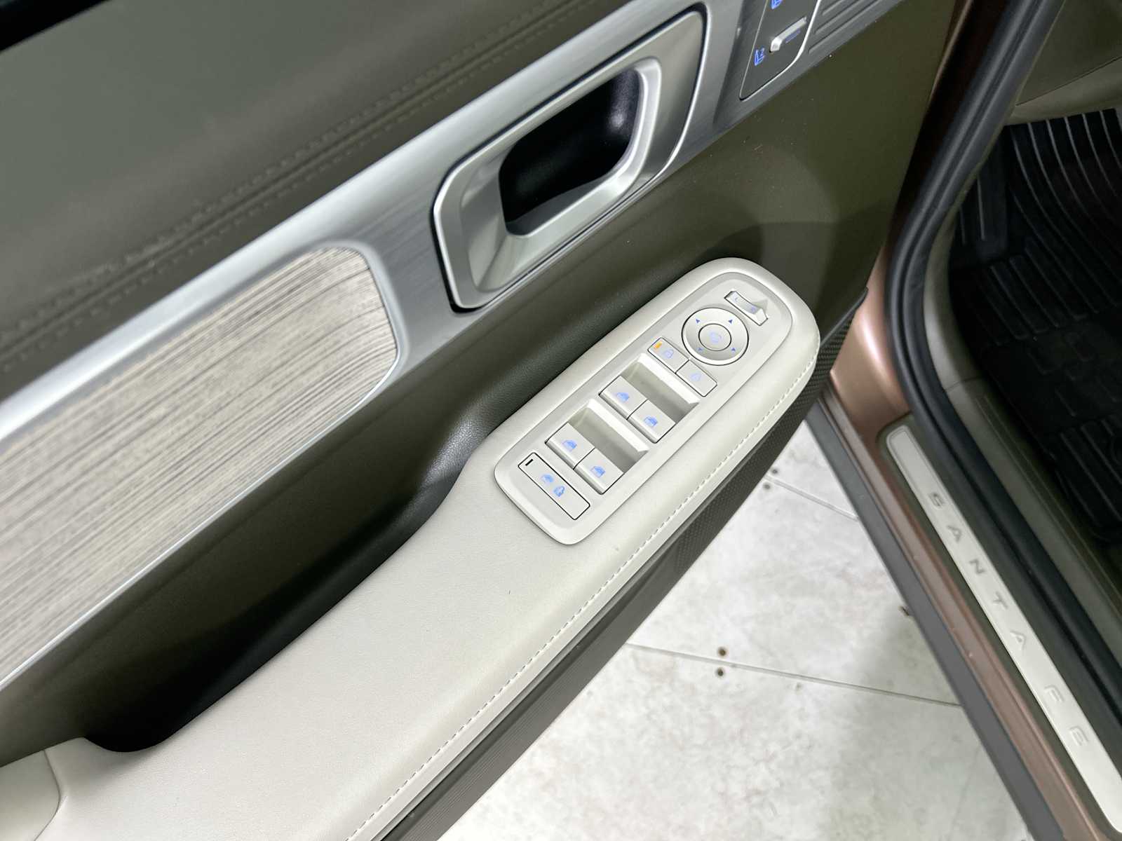 Thumbnail: 2024 Hyundai Santa Fe - 15