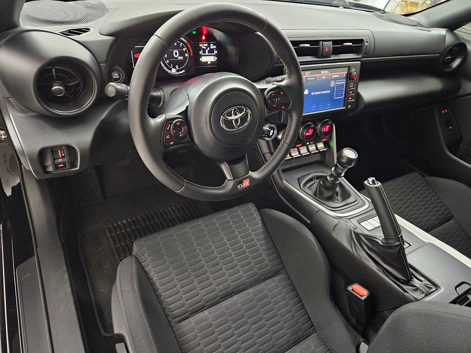 Thumbnail: 2023 Toyota GR86 - 13