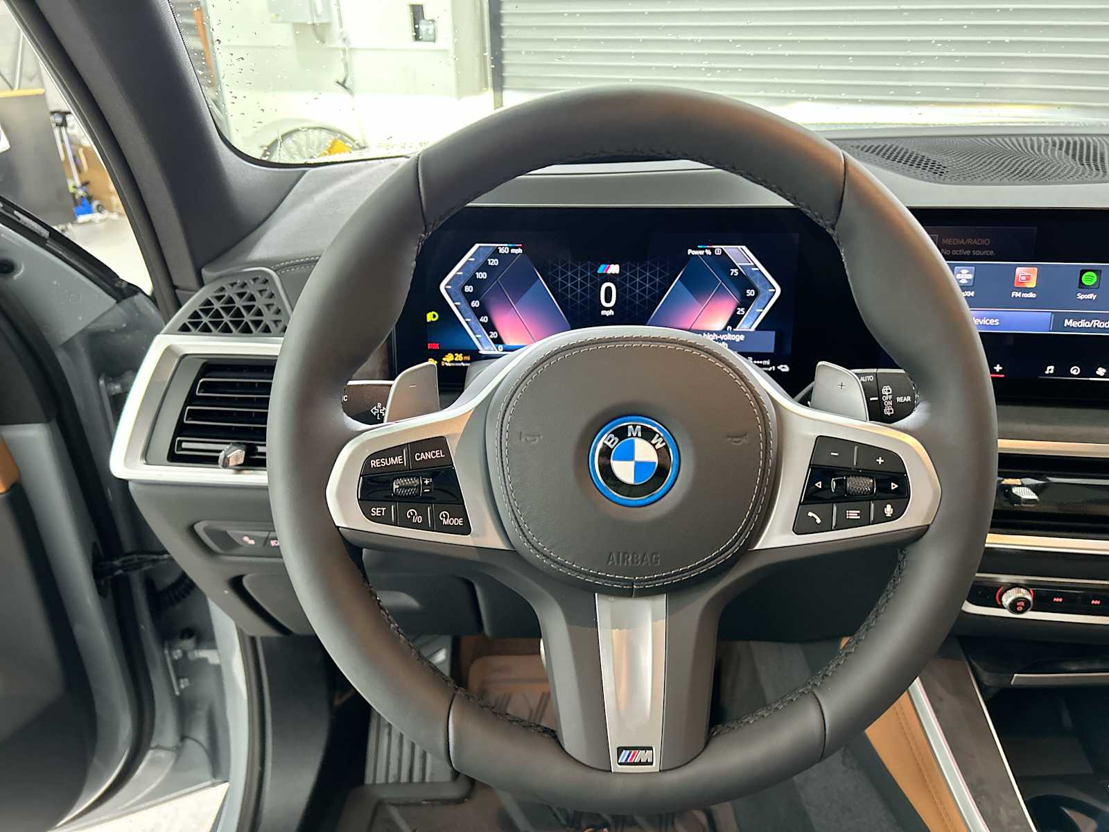 Thumbnail: 2026 BMW X5 - 11