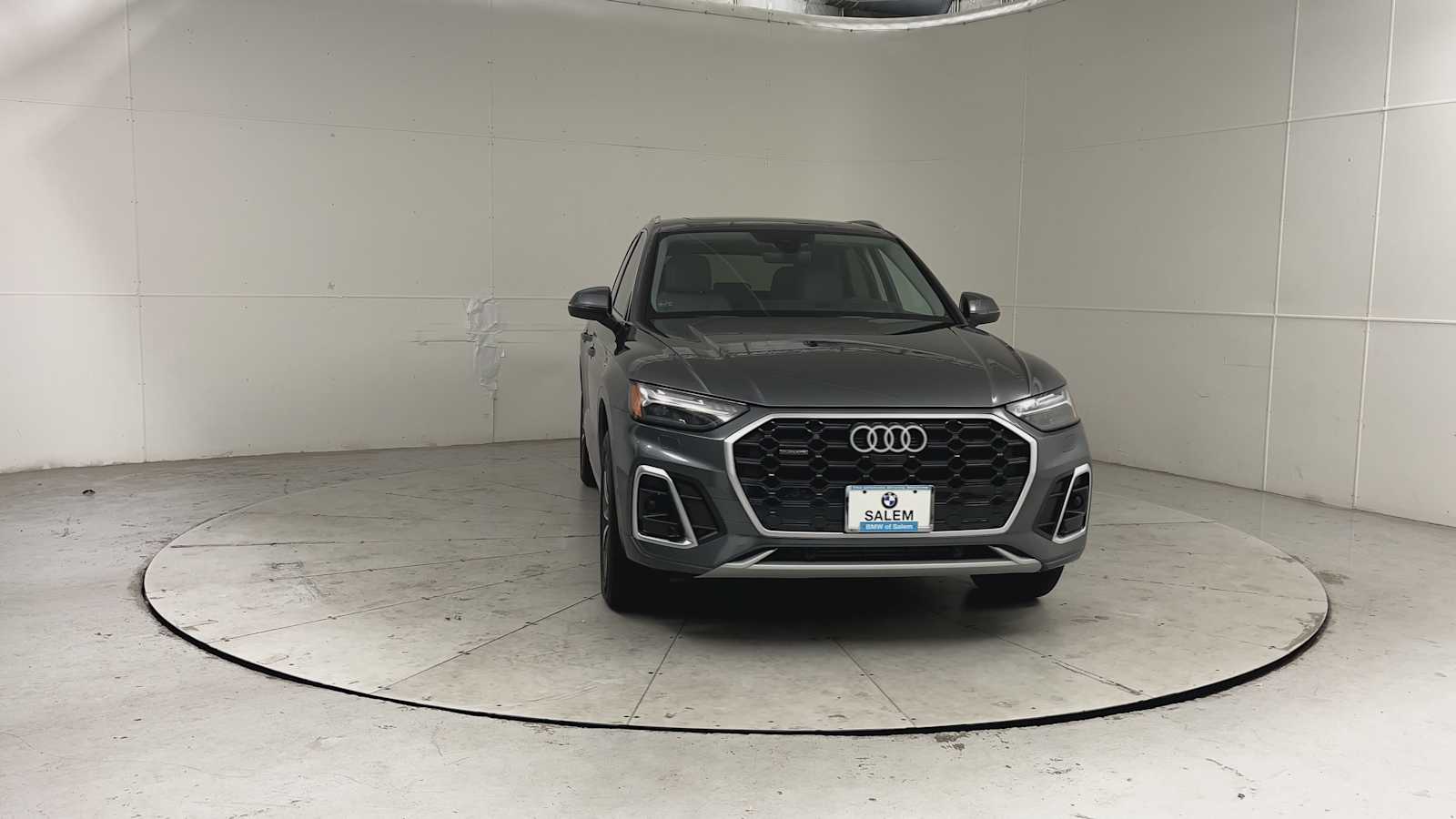 Thumbnail: 2023 Audi Q5 - 7