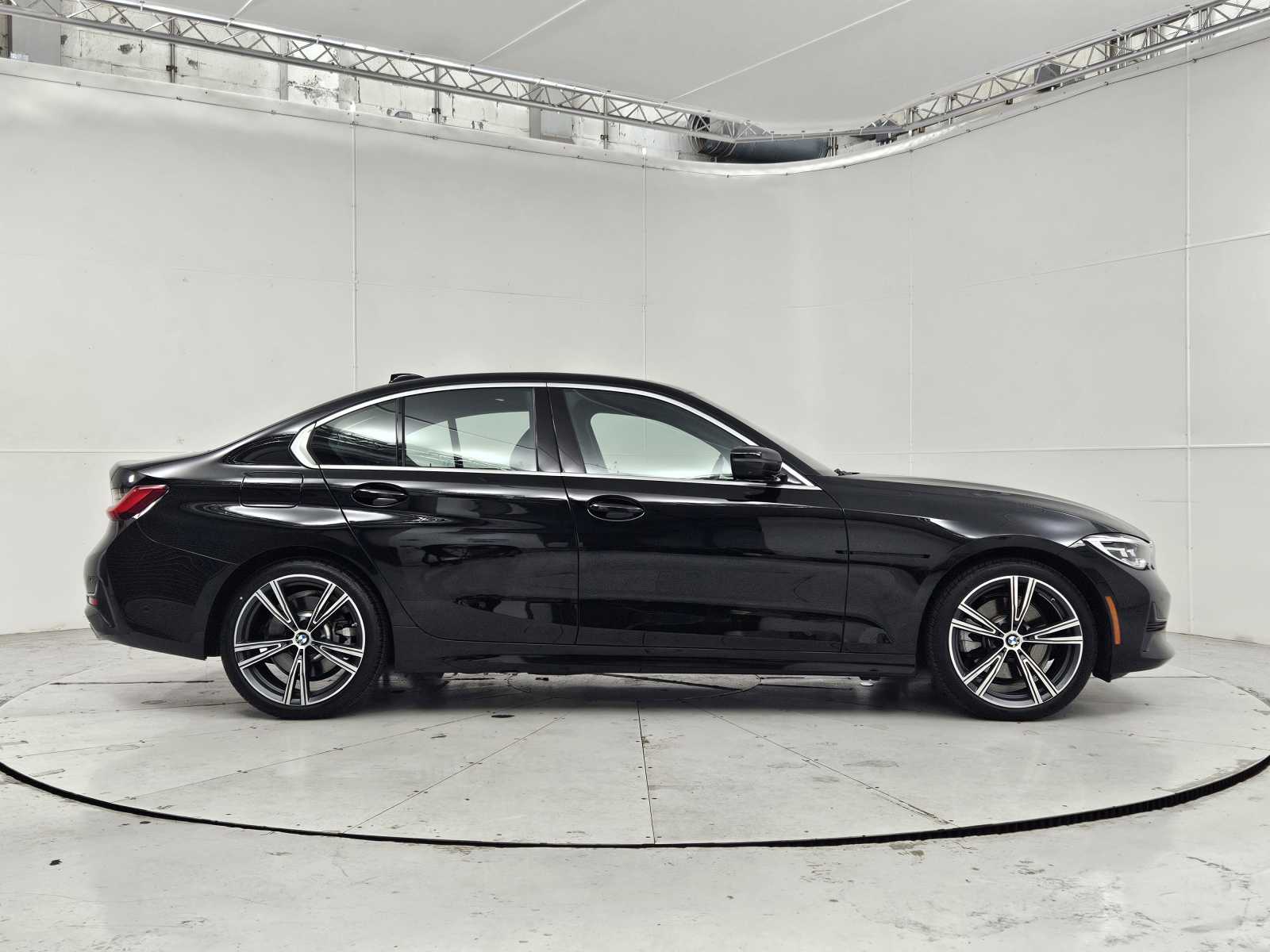 2021 BMW 3 Series 330e 7