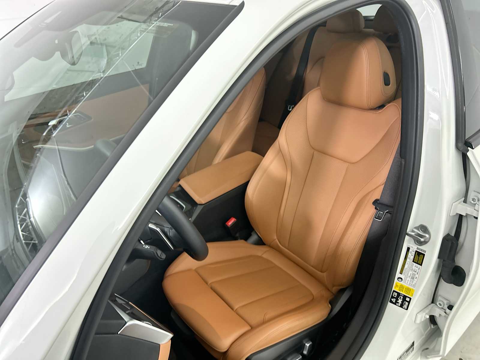 Thumbnail: 2023 BMW 3 Series - 13