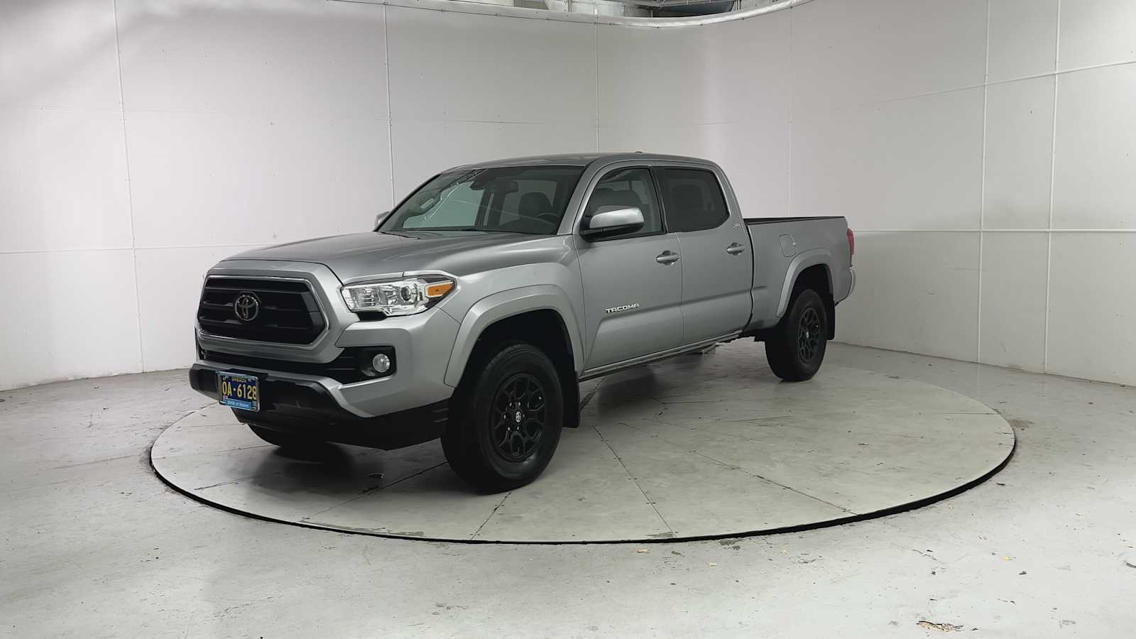 Thumbnail: 2020 Toyota Tacoma - 6