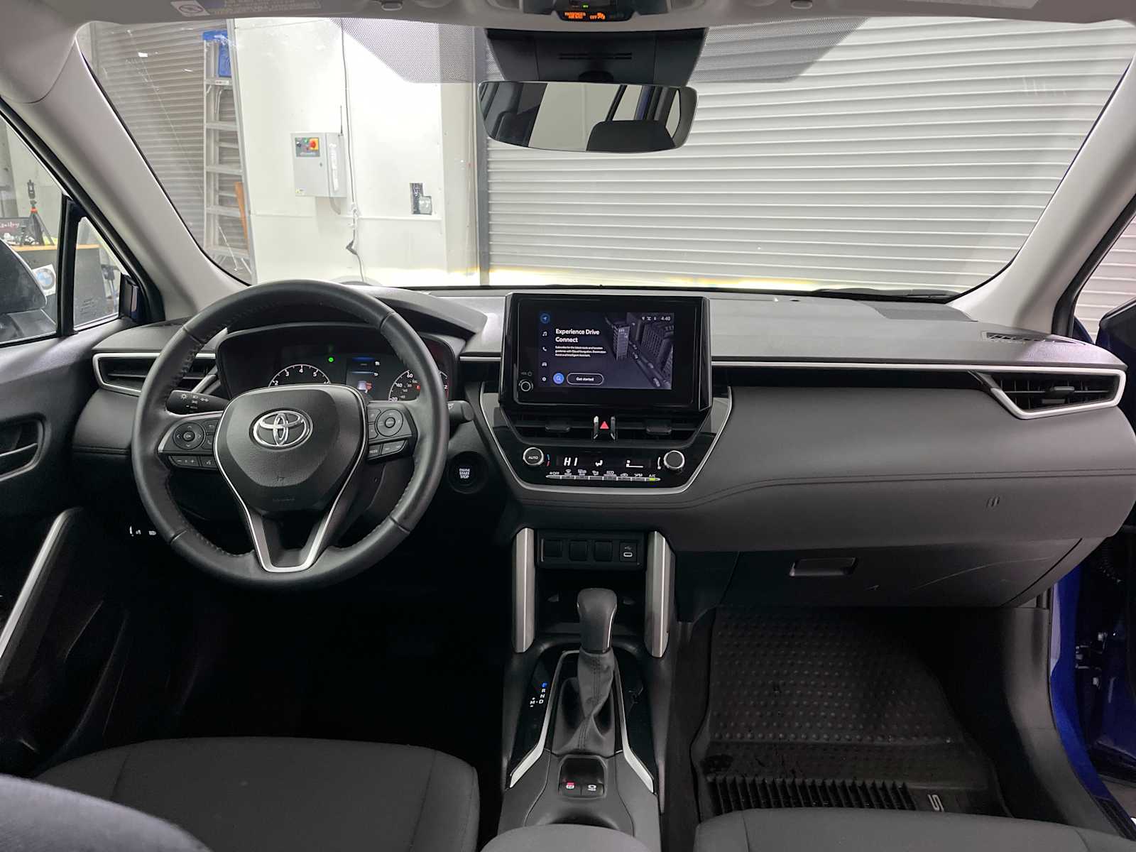 Thumbnail: 2024 Toyota Corolla Cross - 10