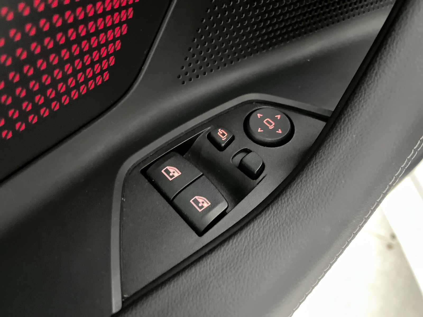 Thumbnail: 2025 BMW 2 Series - 15