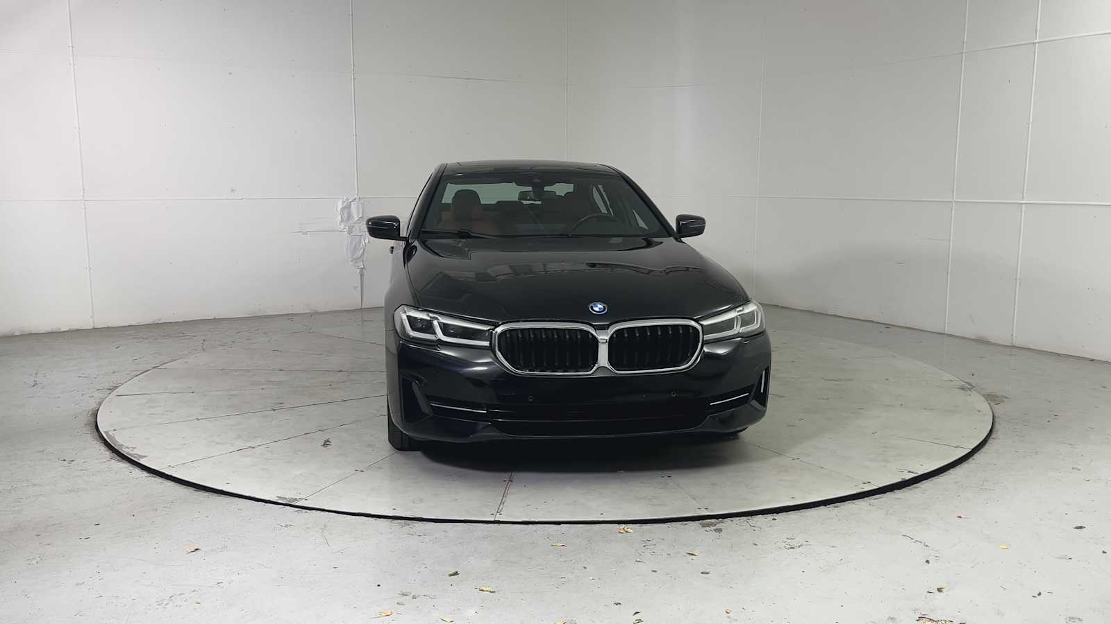 Thumbnail: 2023 BMW 5 Series - 7