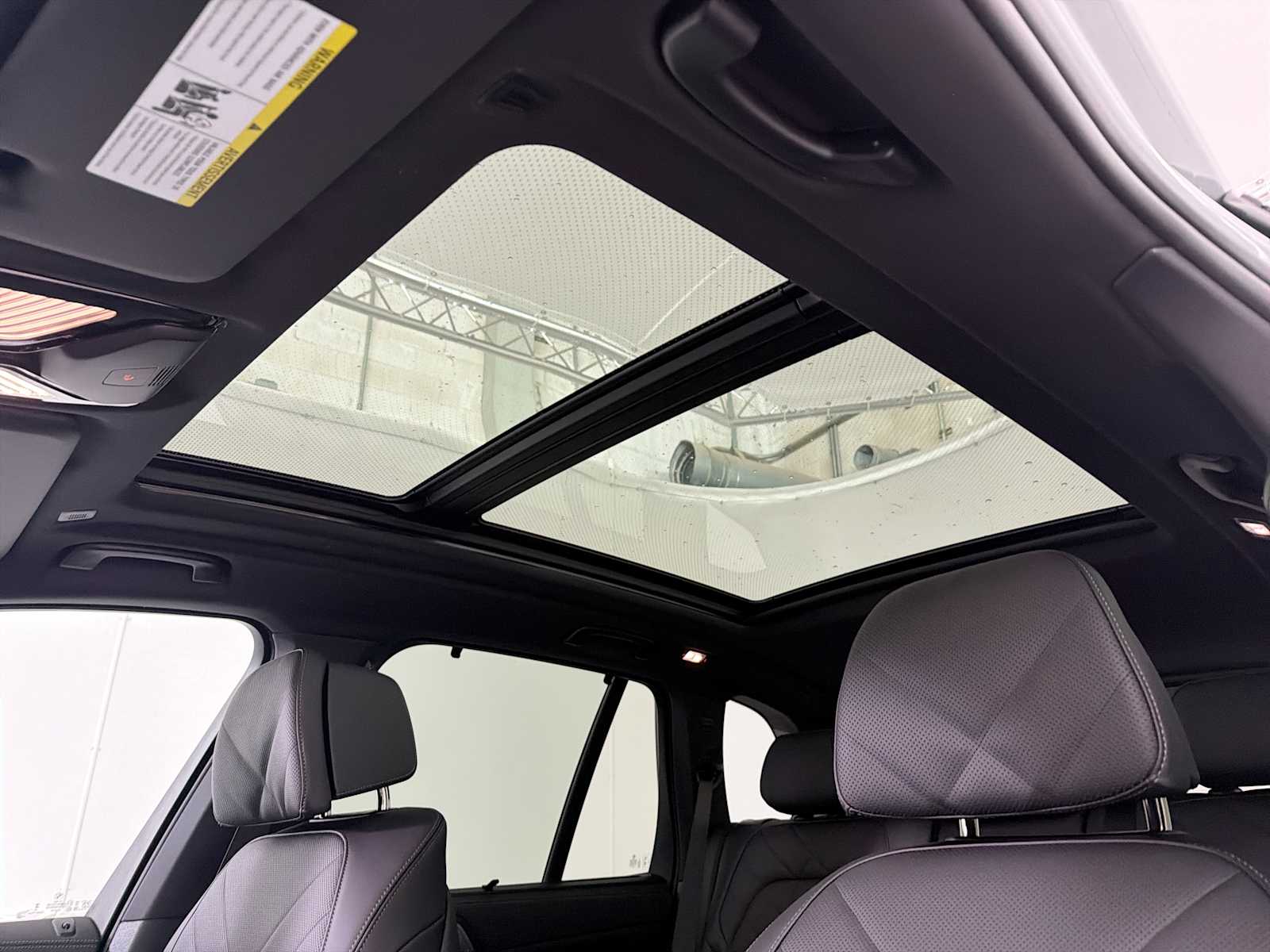 Thumbnail: 2026 BMW X5 - 16