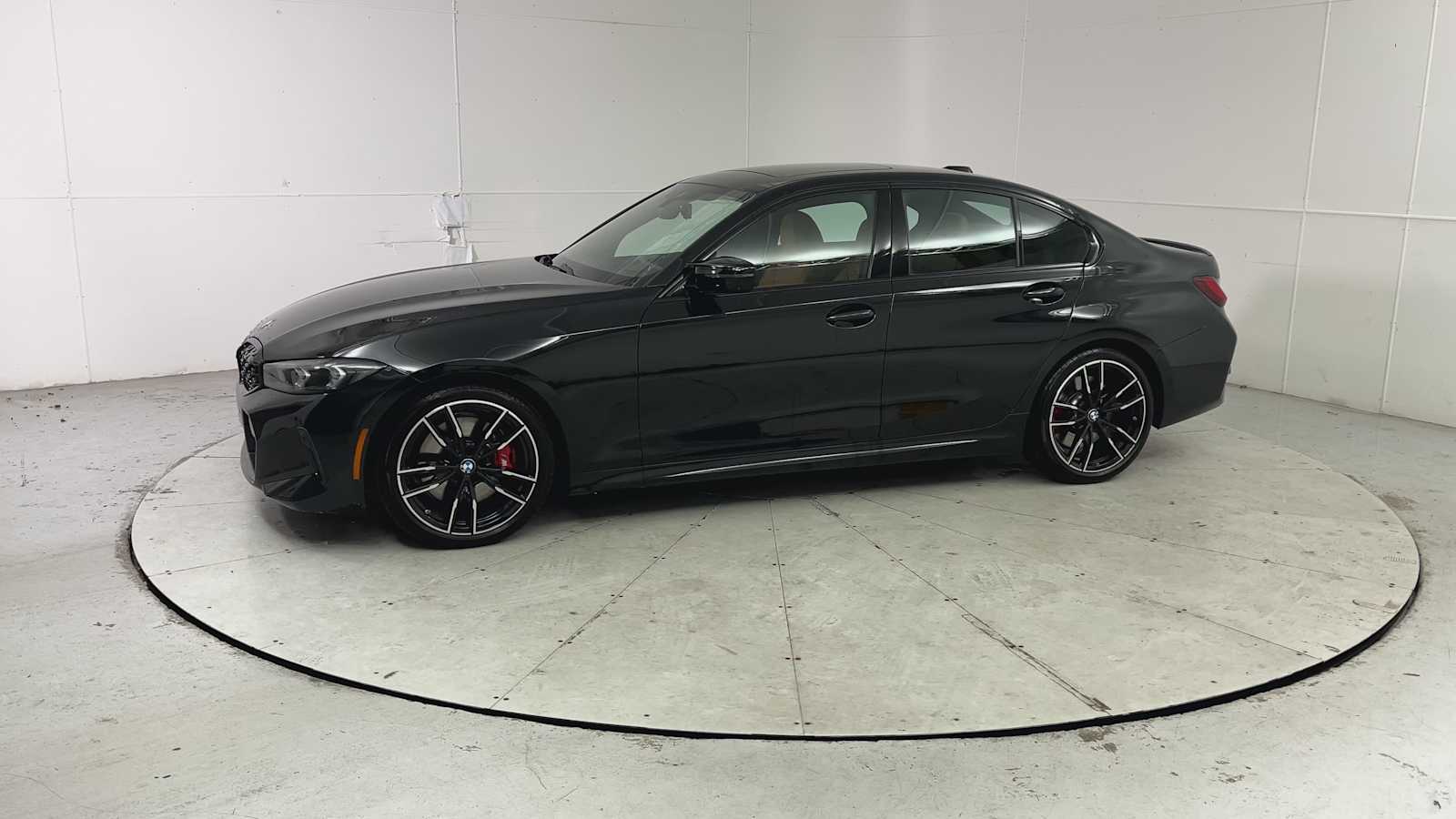 Thumbnail: 2026 BMW 3 Series - 5