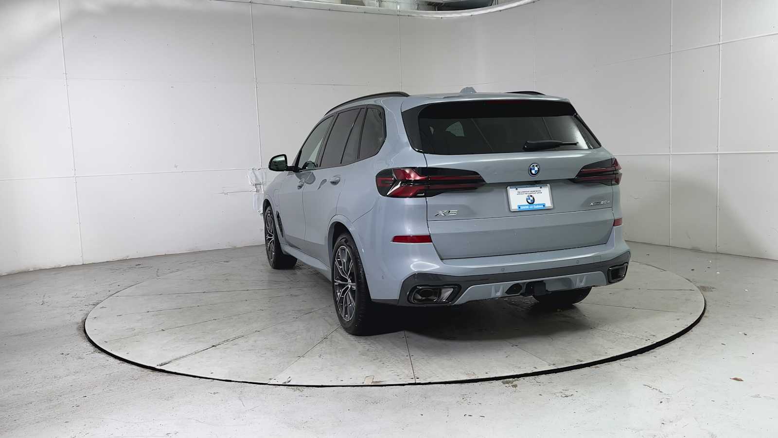 Thumbnail: 2026 BMW X5 - 3