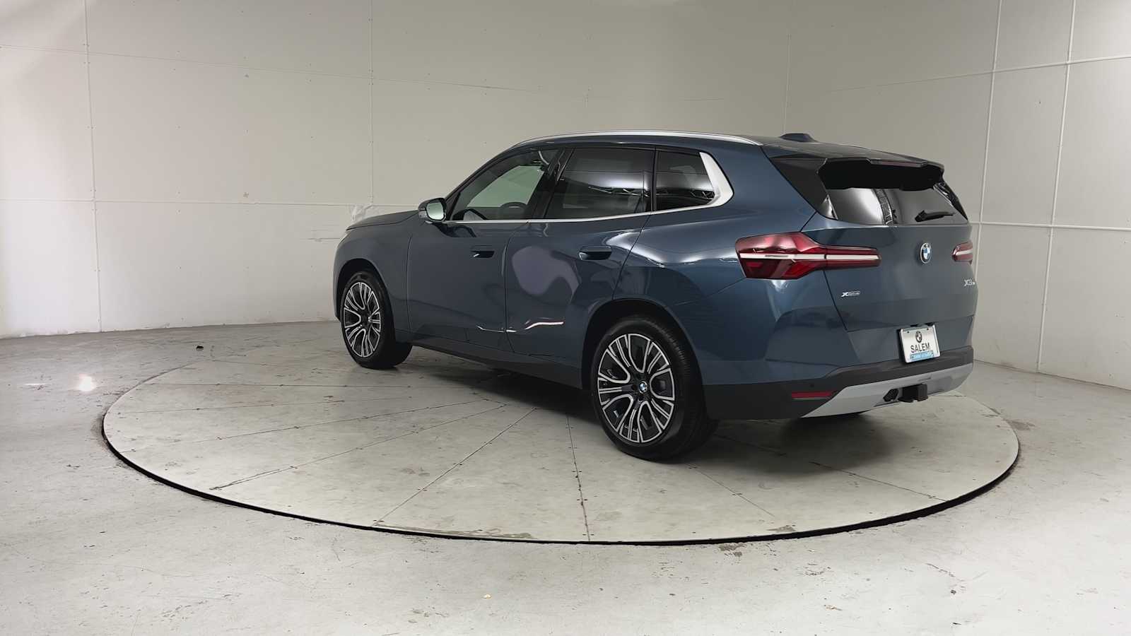 Thumbnail: 2026 BMW X3 - 3