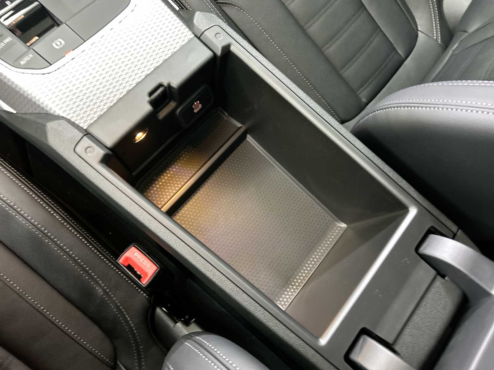 Thumbnail: 2026 BMW 3 Series - 23