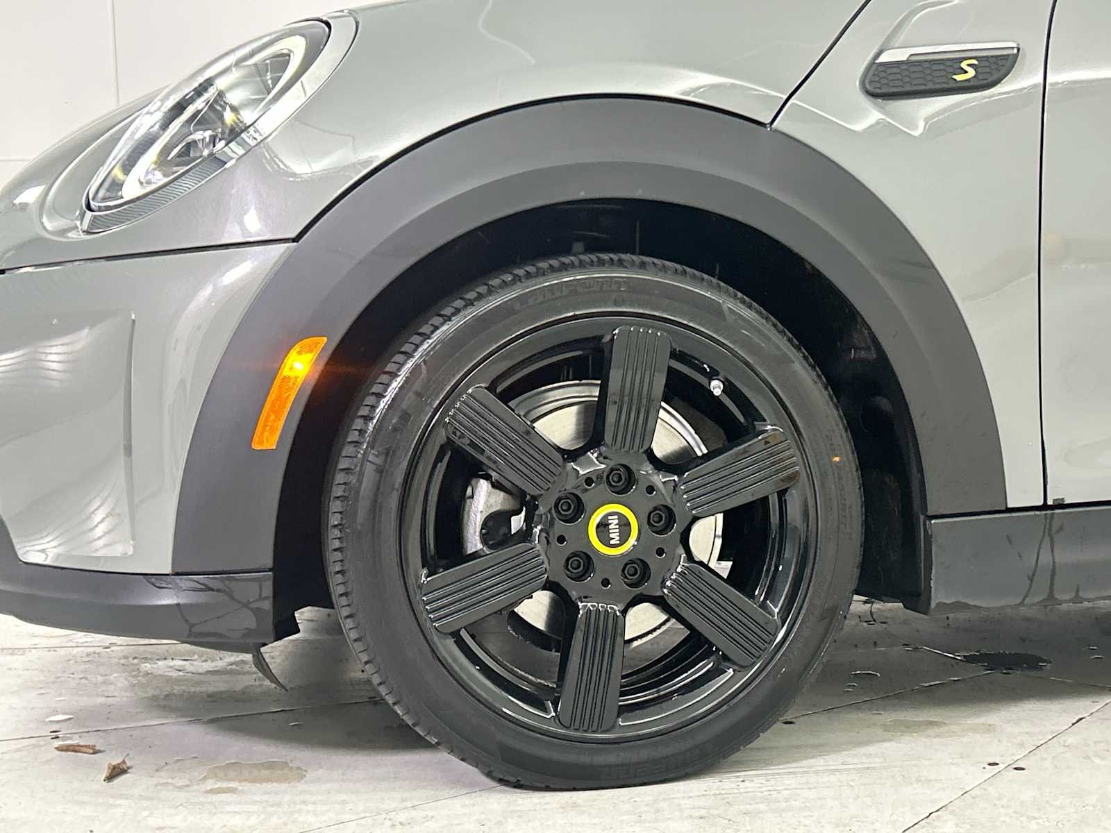 Thumbnail: 2023 MINI Cooper Hardtop - 19